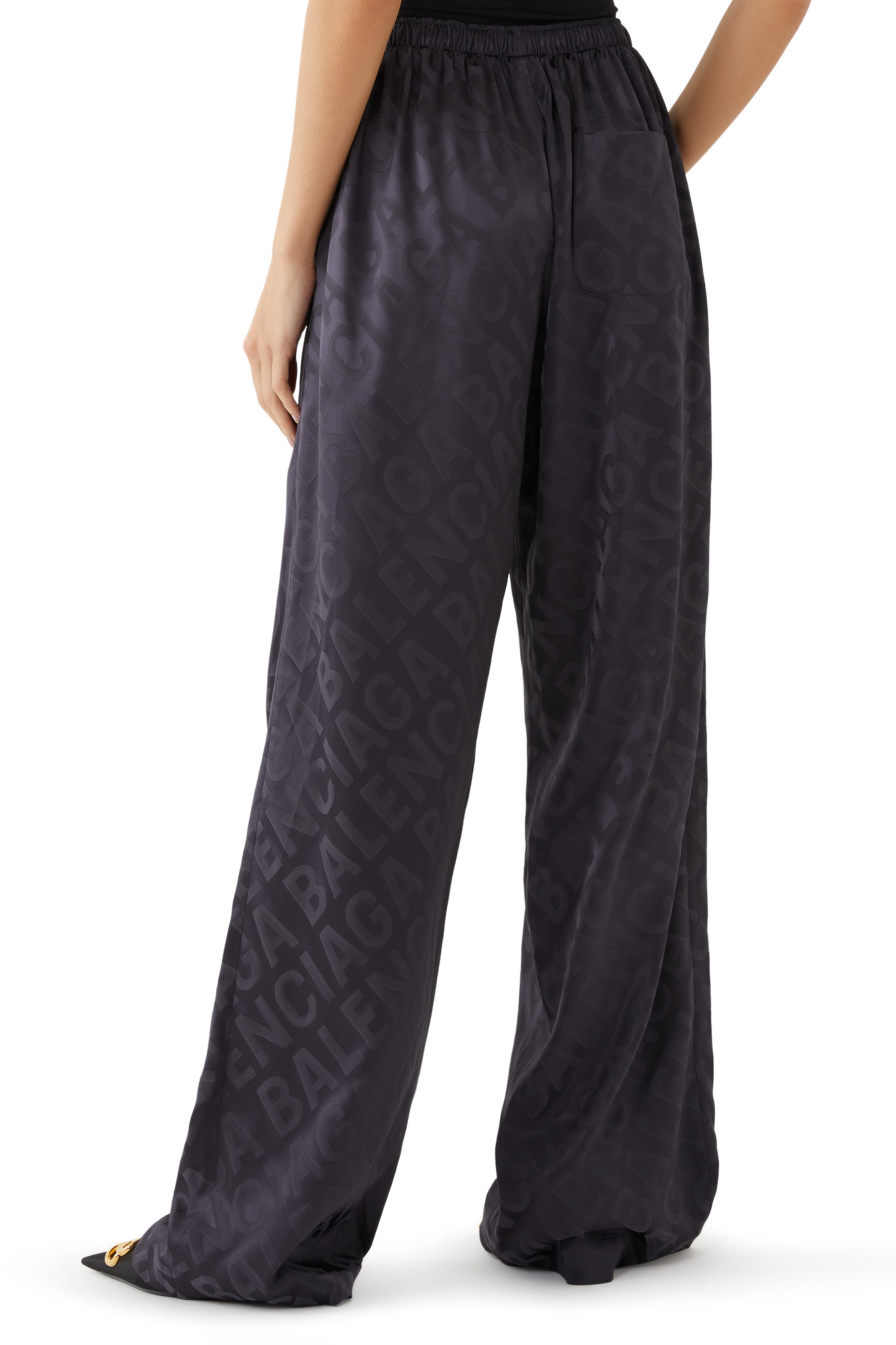 بنطال بيجامة بشعار حرفي الماركة جاكار