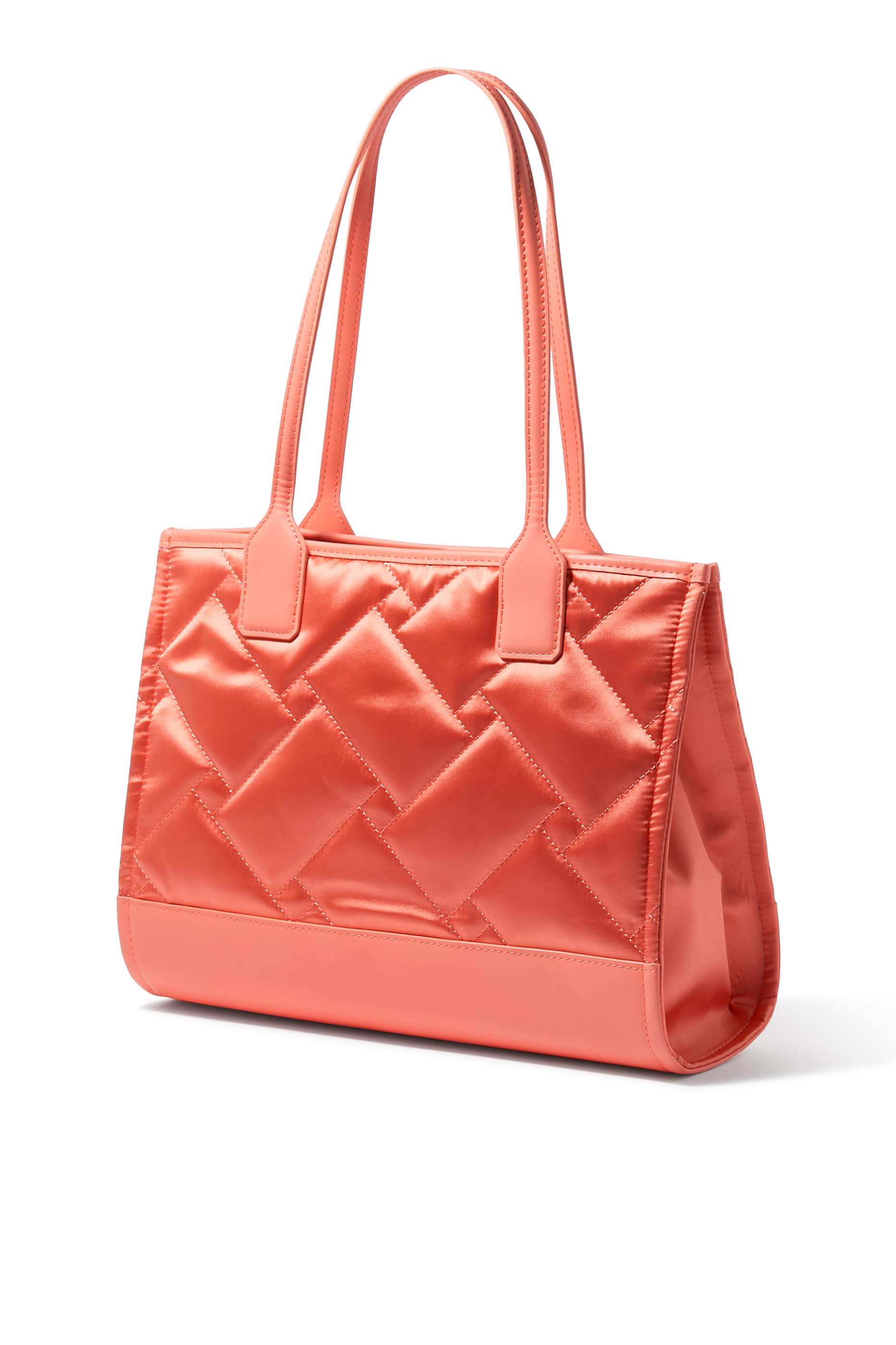 حقيبة يد خامات معاد تدويرها