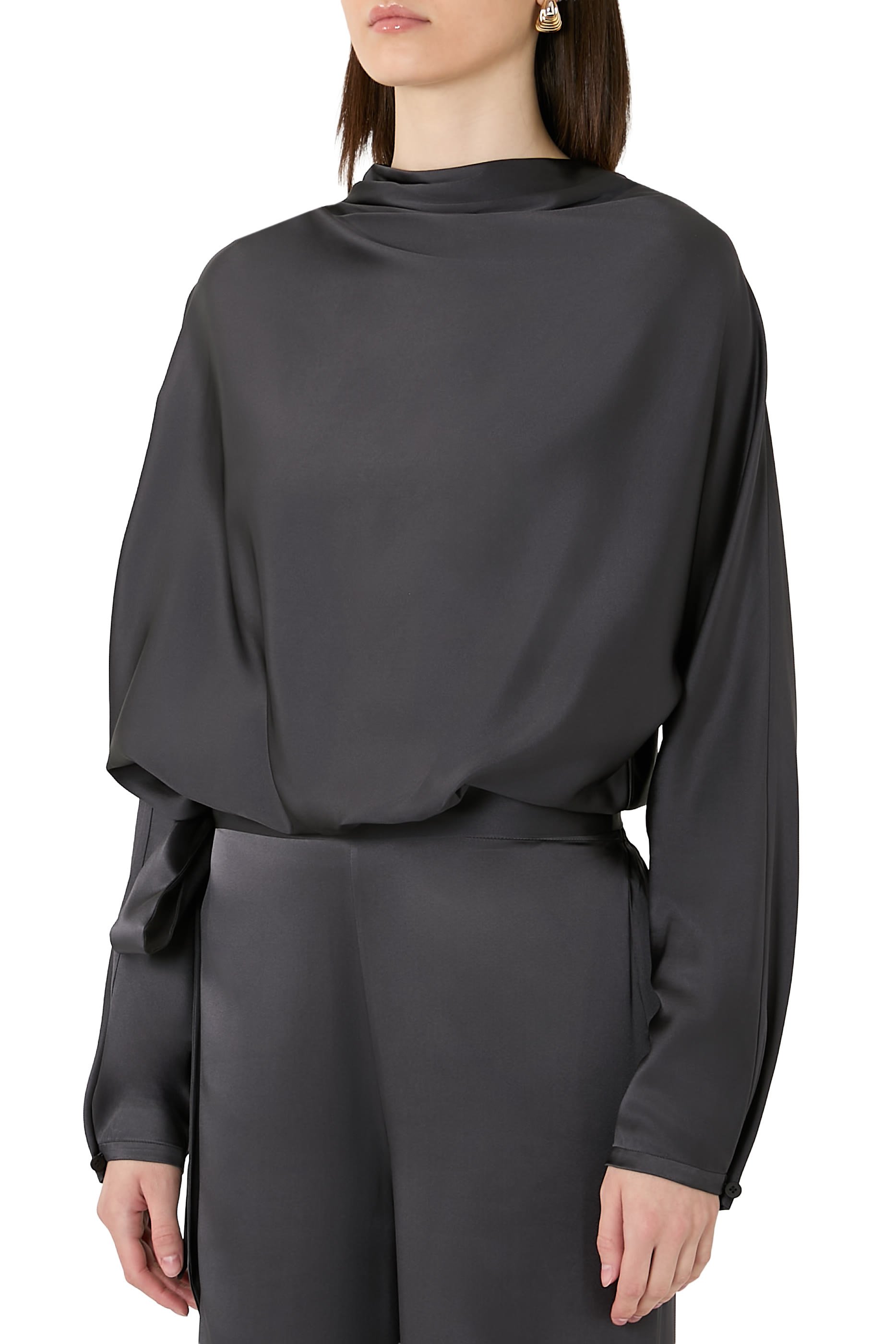 بلوزة فيبي حرير