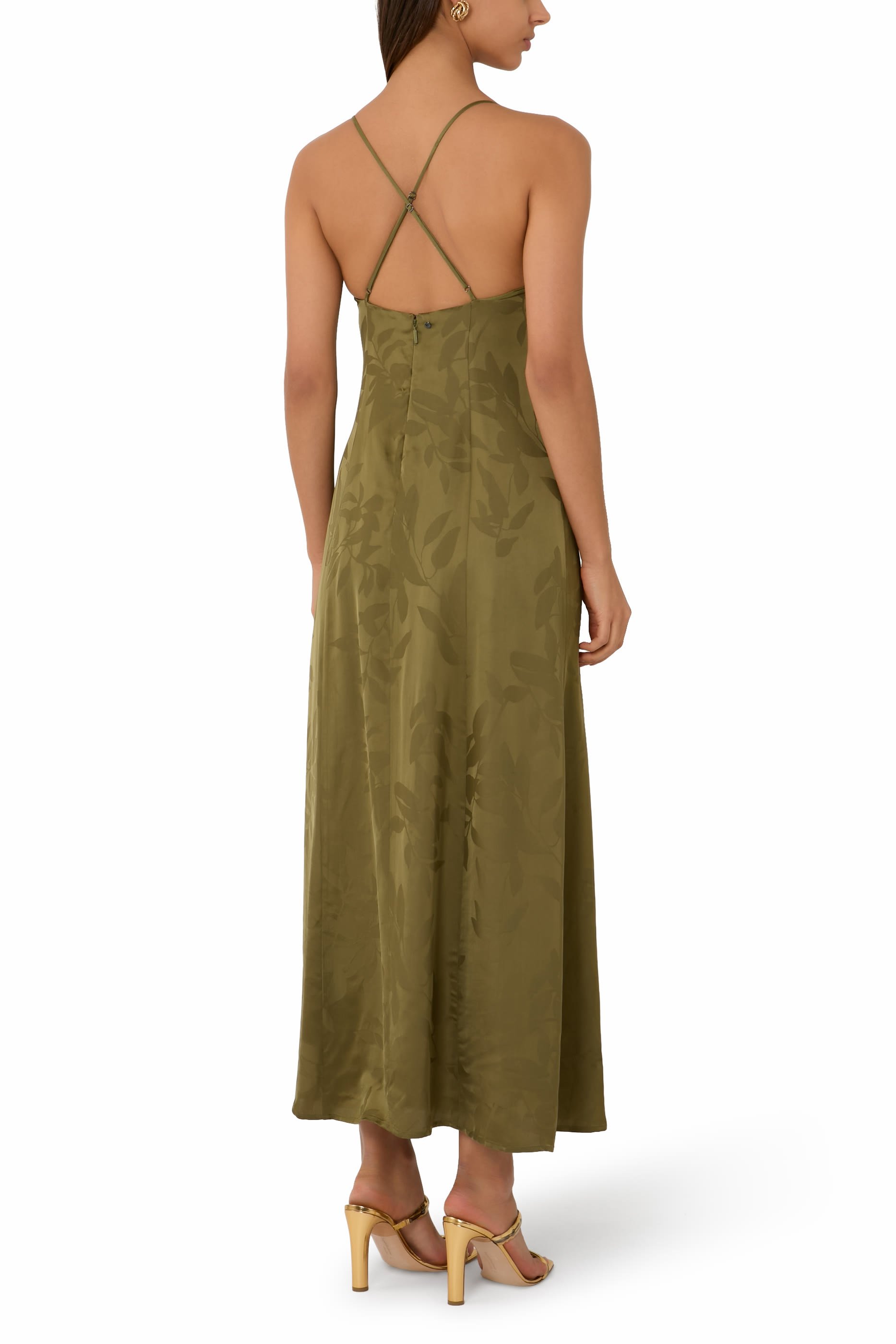 فستان طويل درابيه