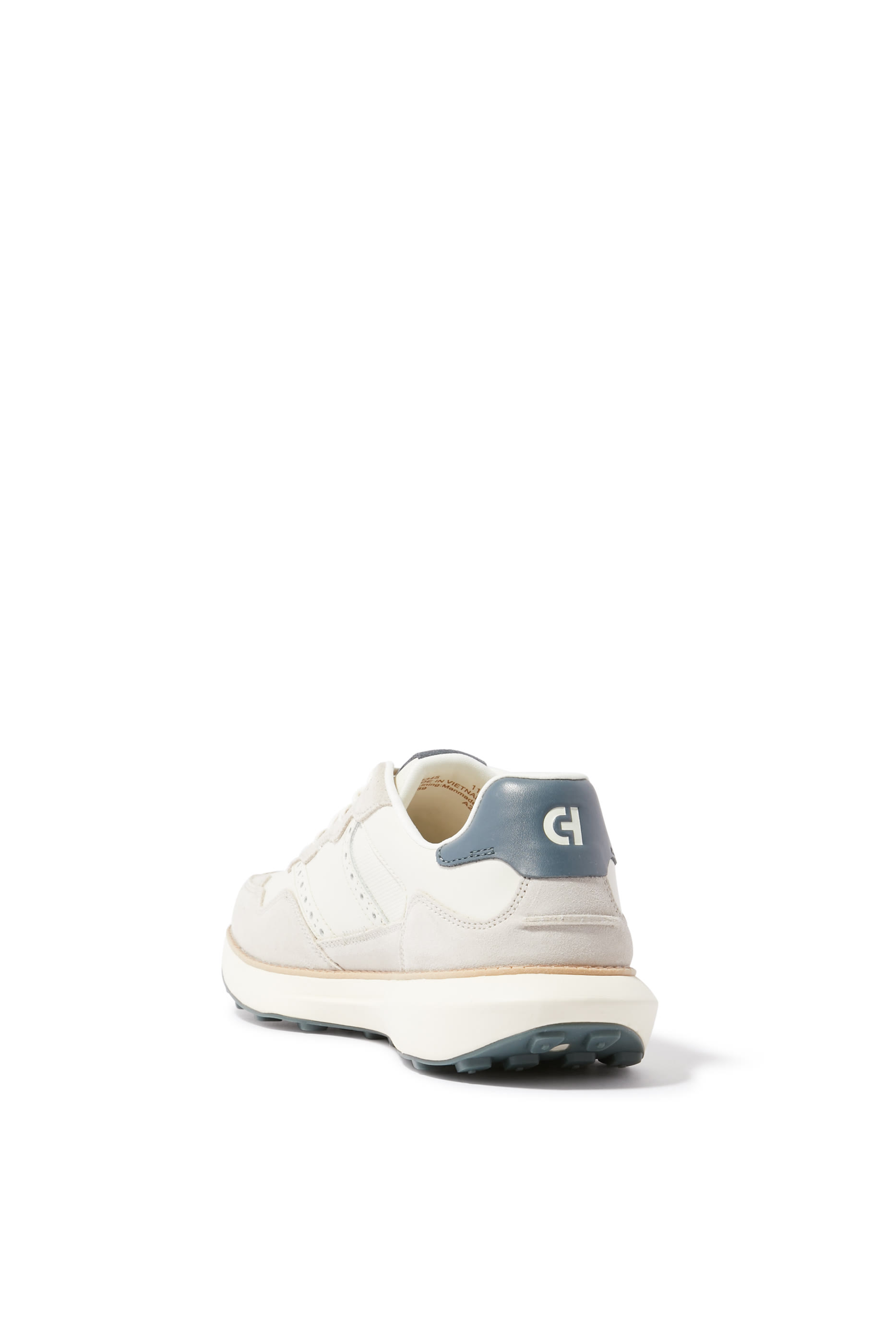 سنيكرز غراند برو أشلاند