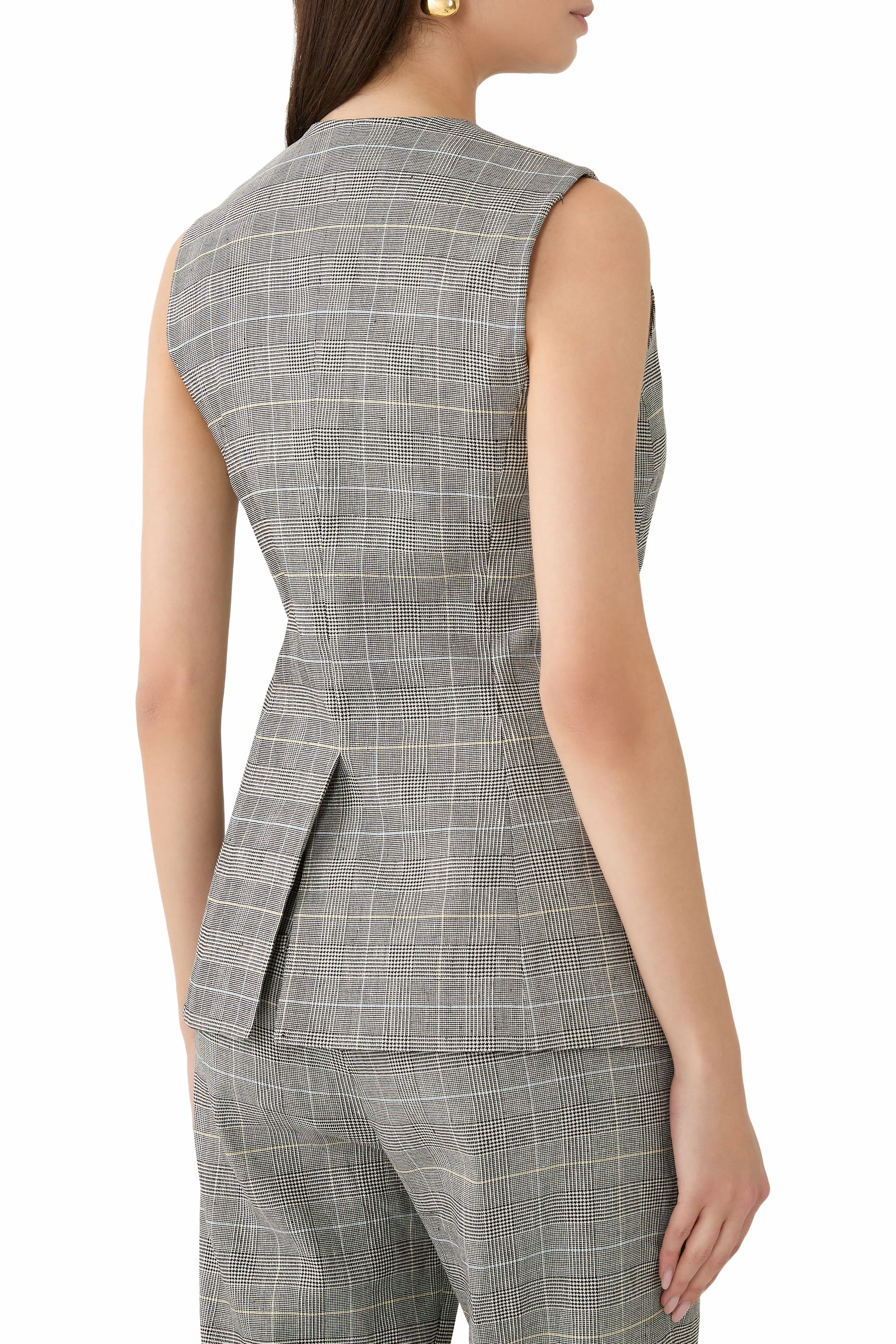 فيست لويس كتان