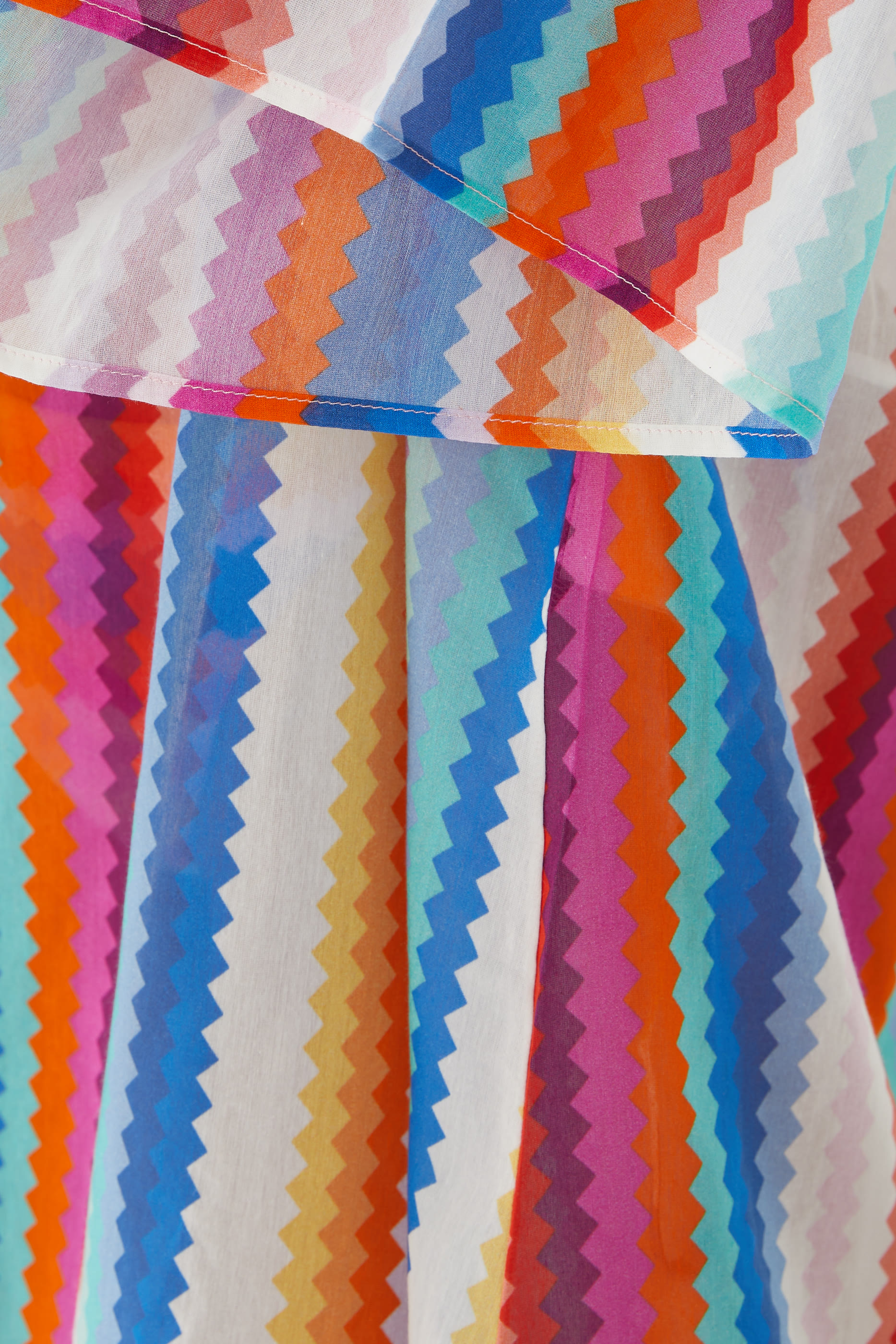 قفطان بتصميم روب