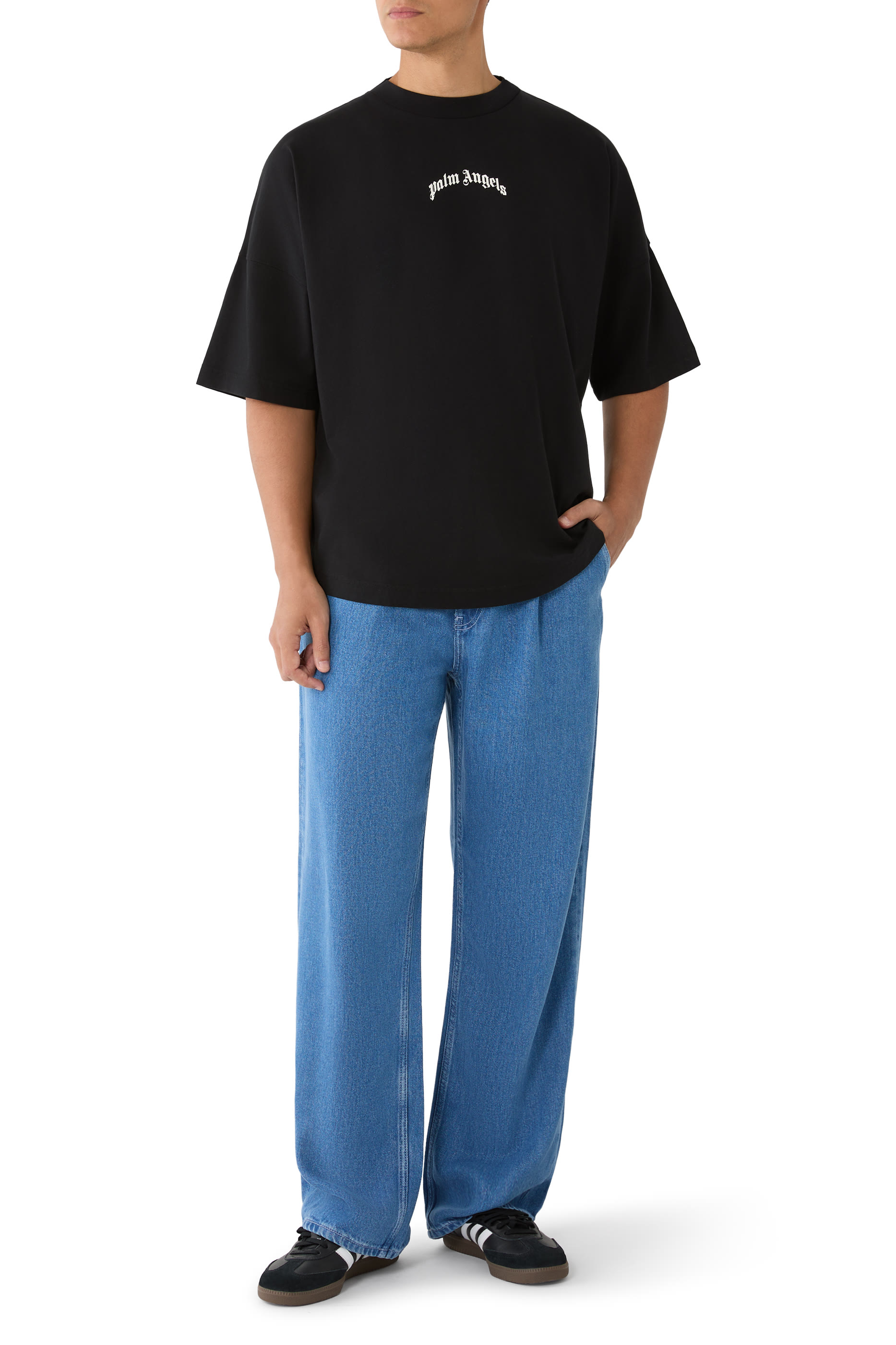 تيشيرت كلاسيكي بشعار الماركة بالكامل