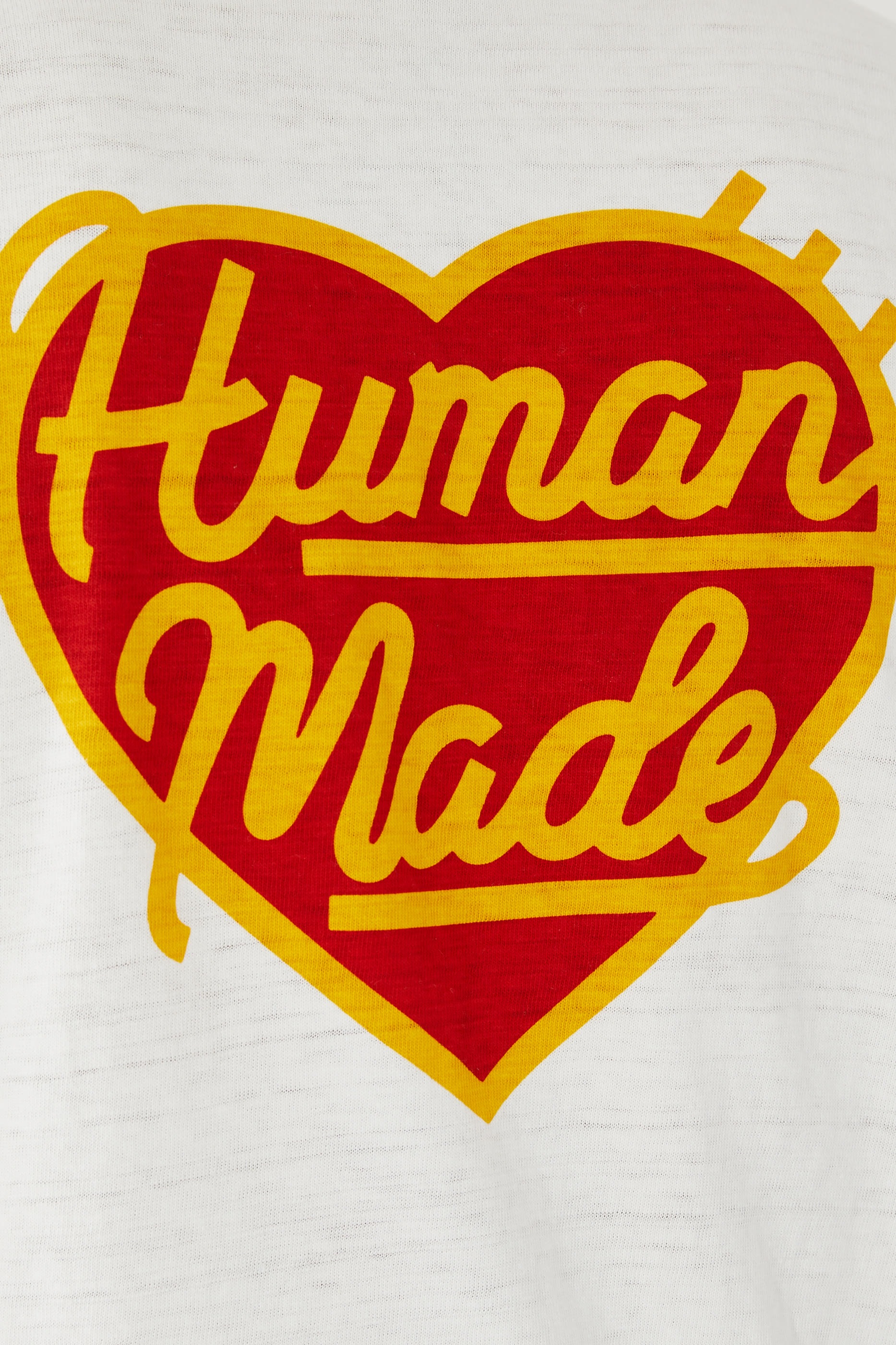 تيشيرت برقعة قلب