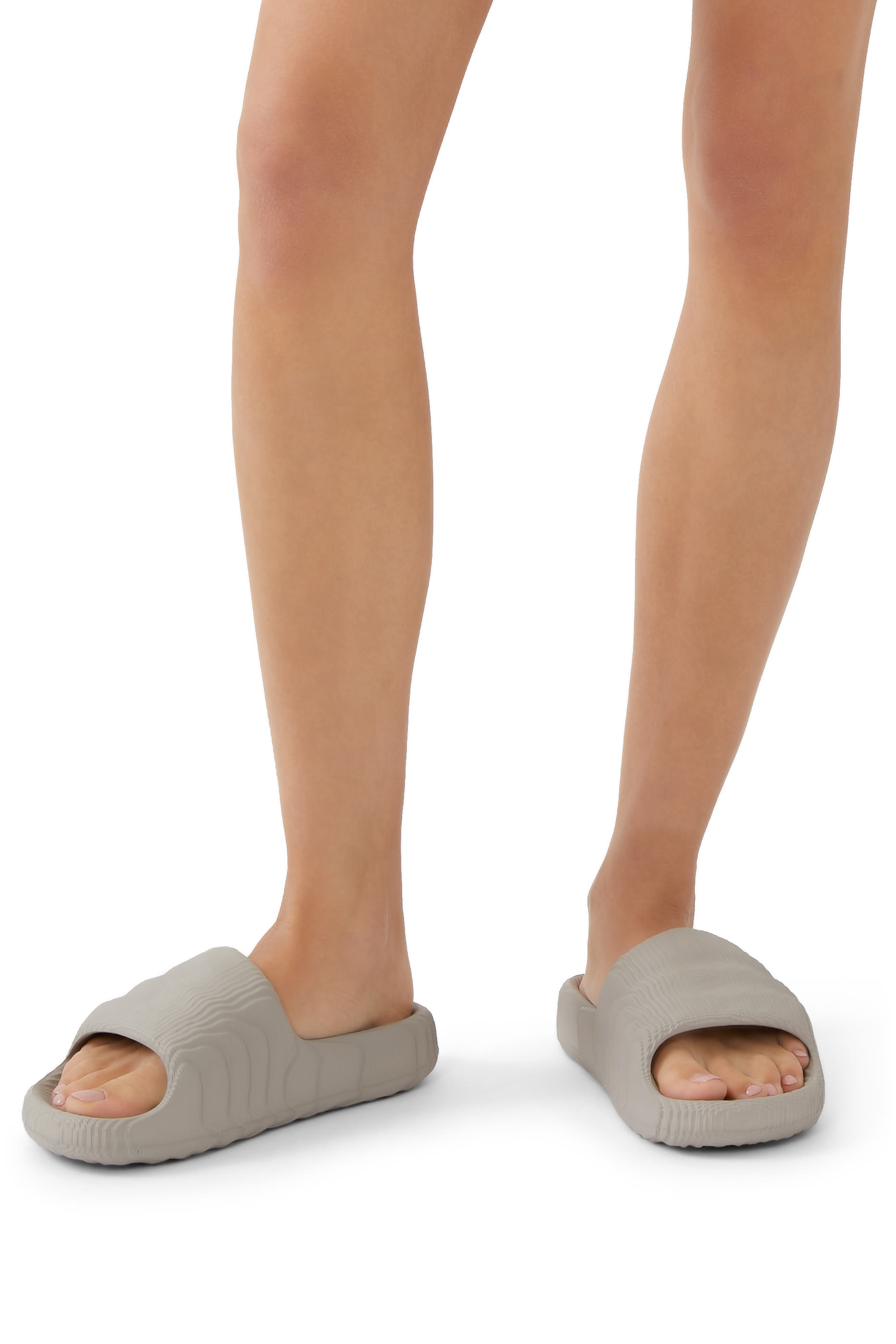 حذاء مفتوح أديليت 22