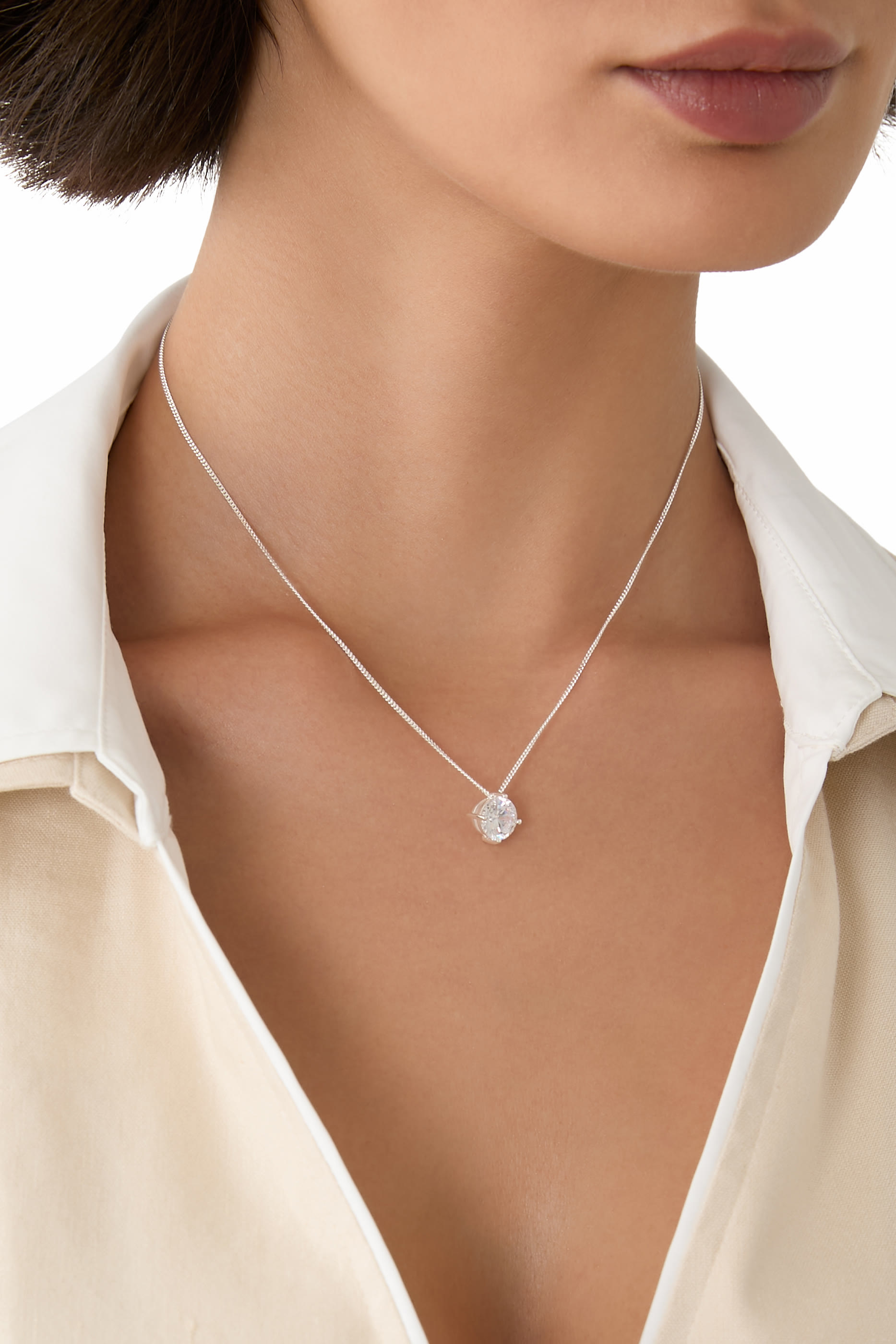 قلادة بدلاية مرصعة بأحجار زركونيا، فضة استرلينية معاد تدويرها مطلية بالروديوم