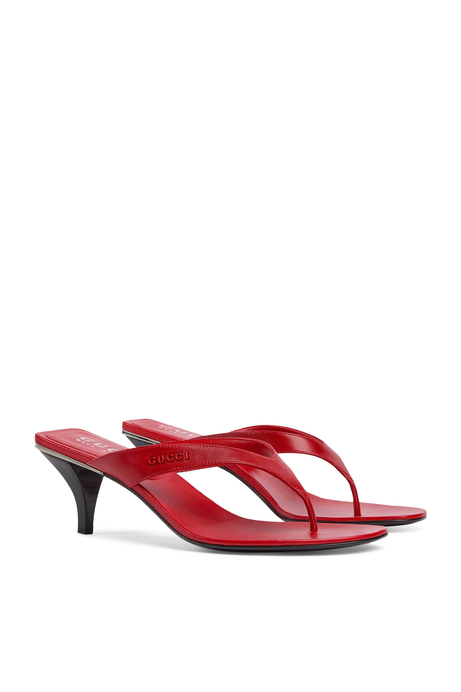 حذاء فيتوريا 55 بتصميم ثونغ