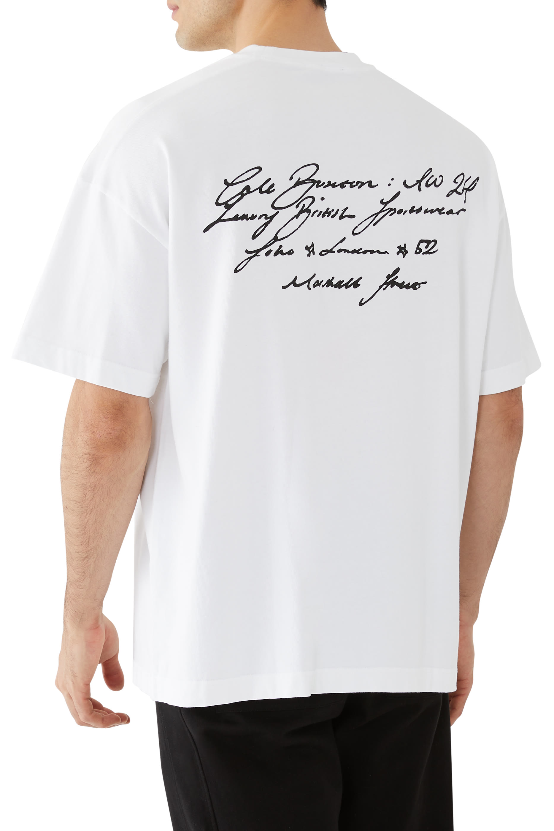 تيشيرت بشعار الماركة