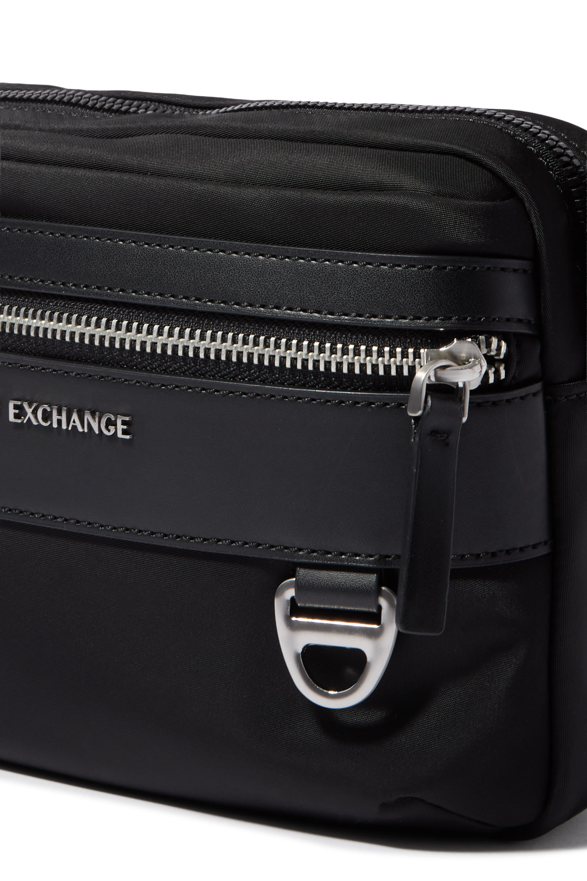 حقيبة كتف بشعار الماركة نايلون