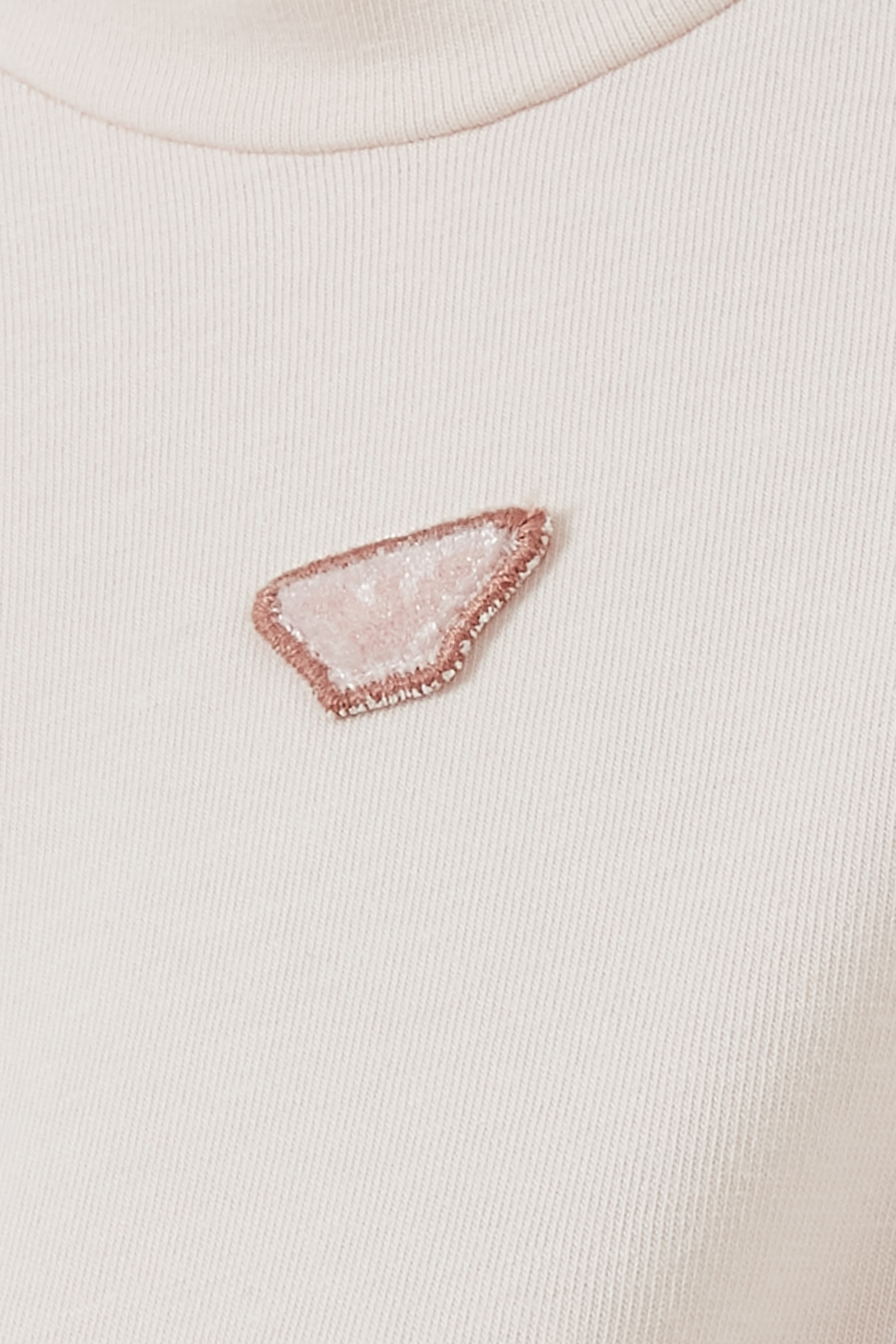 طقم فستان ولغينغز من التشكيلة الأساسية برقعة إيموجي وشعار الماركة