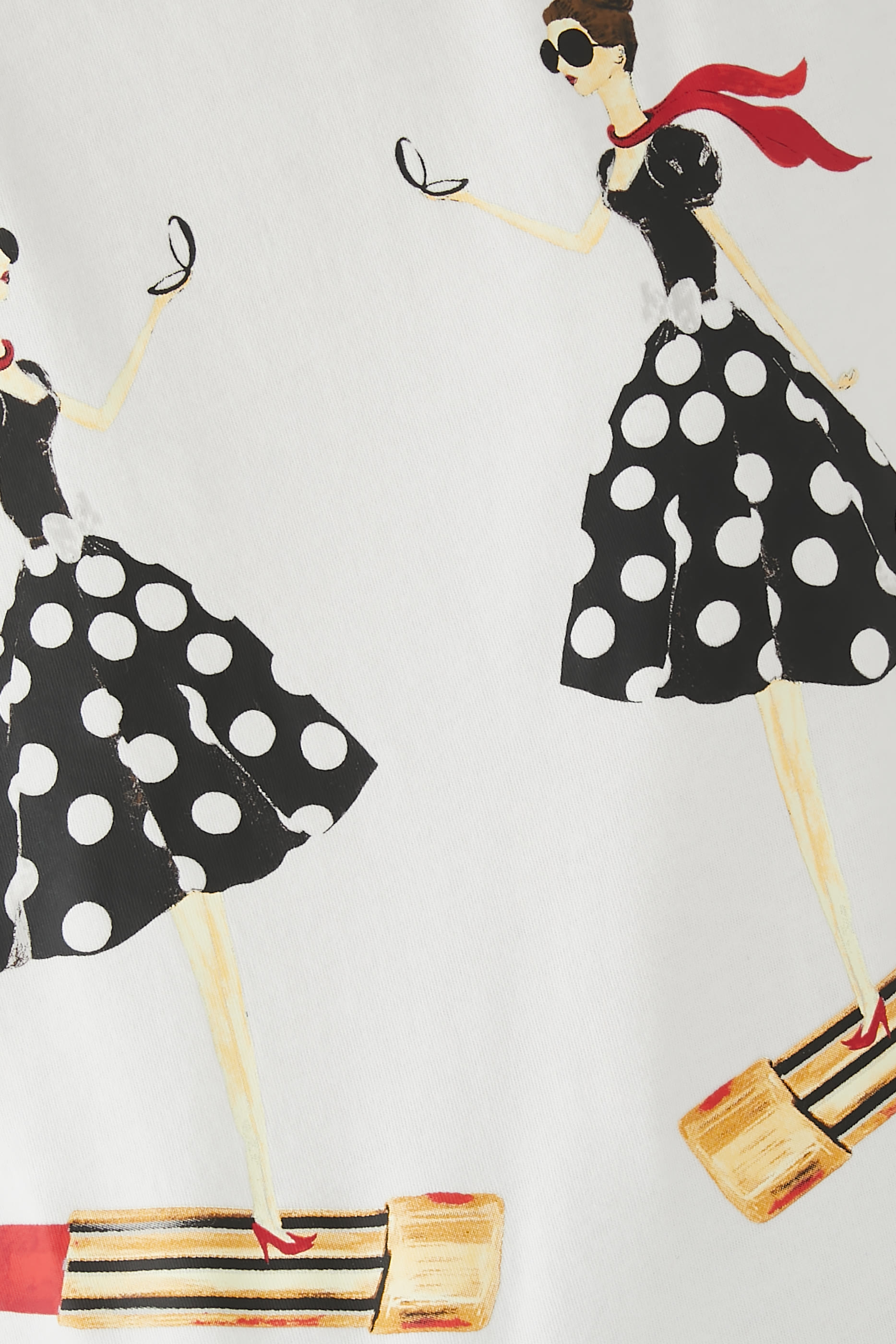 تيشيرت إيفان ستاسيفيس بقصة فضفاضة