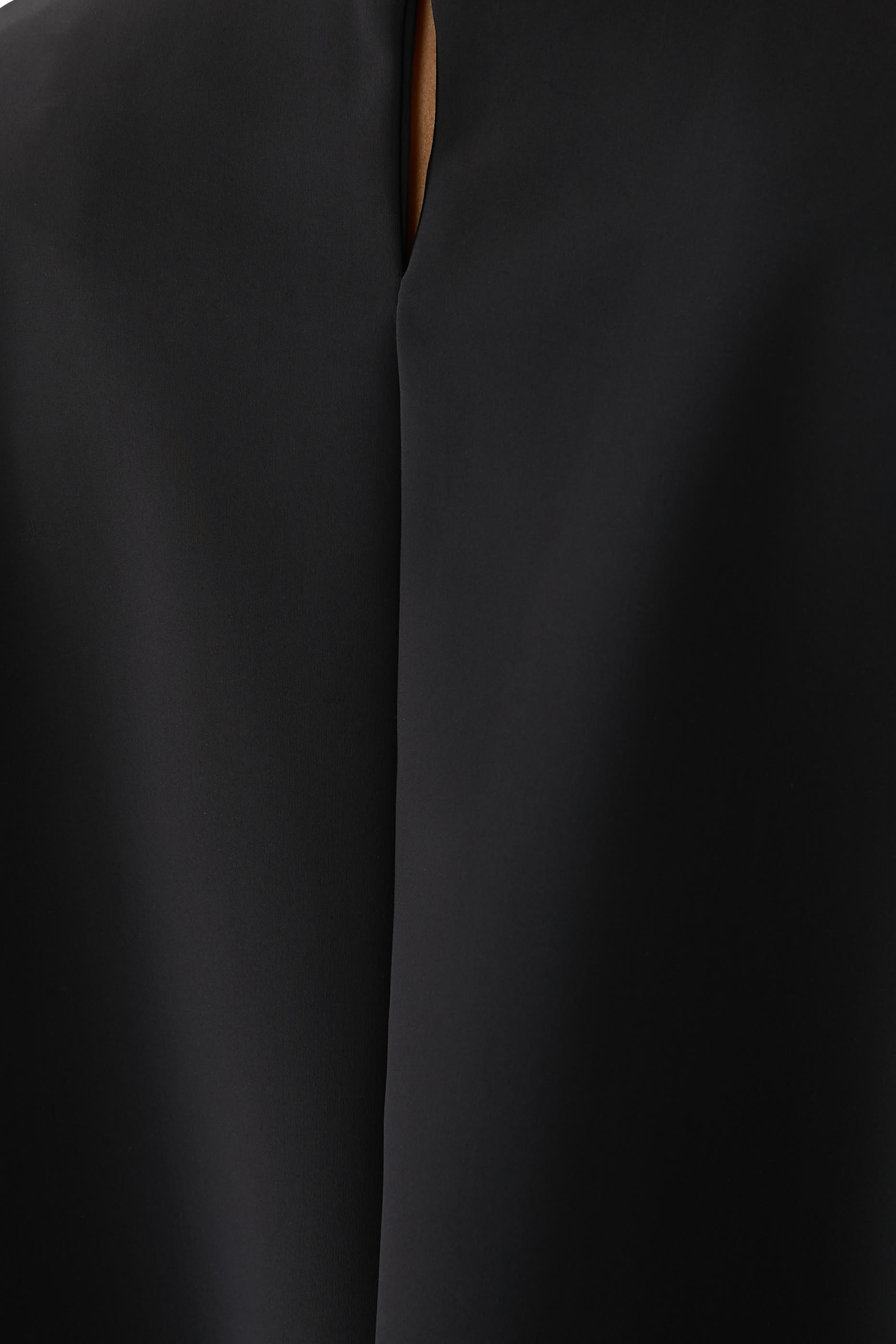 بلوزة قصيرة سكوبا