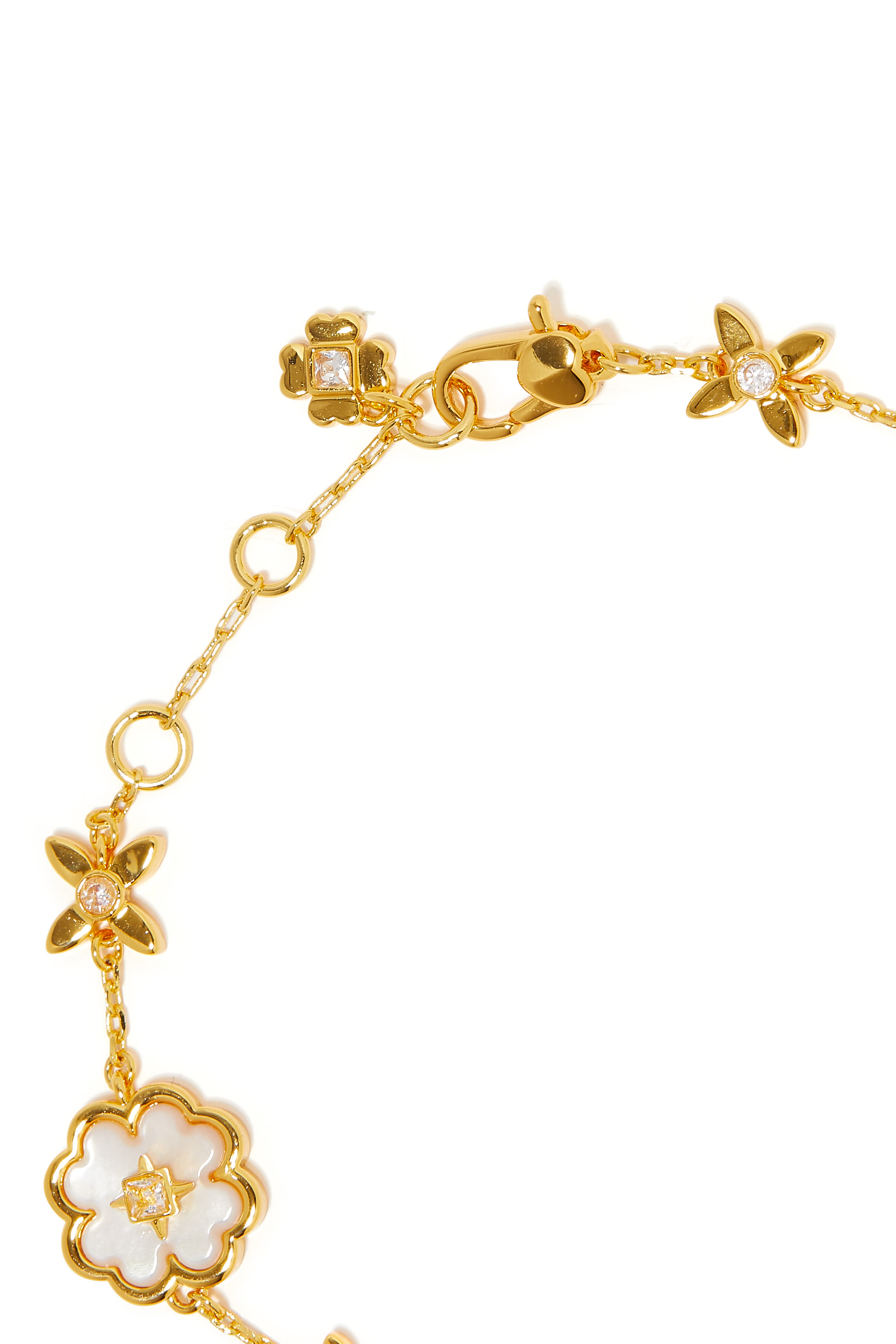 سوار هيريتدج بلوم بحلي مرصعة بأحجار زركونيا مكعبة وعرق اللؤلؤ معدن مطلي