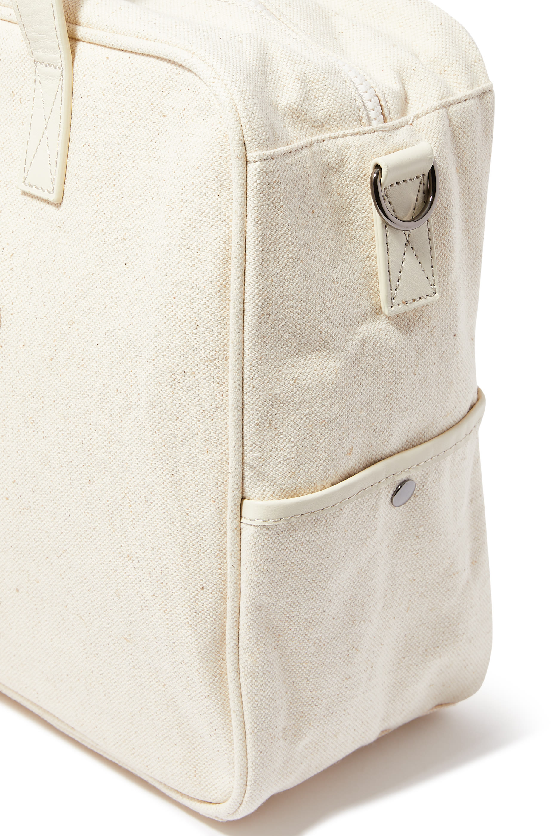 حقيبة مستلزمات أطفال بتطريز شعار الماركة