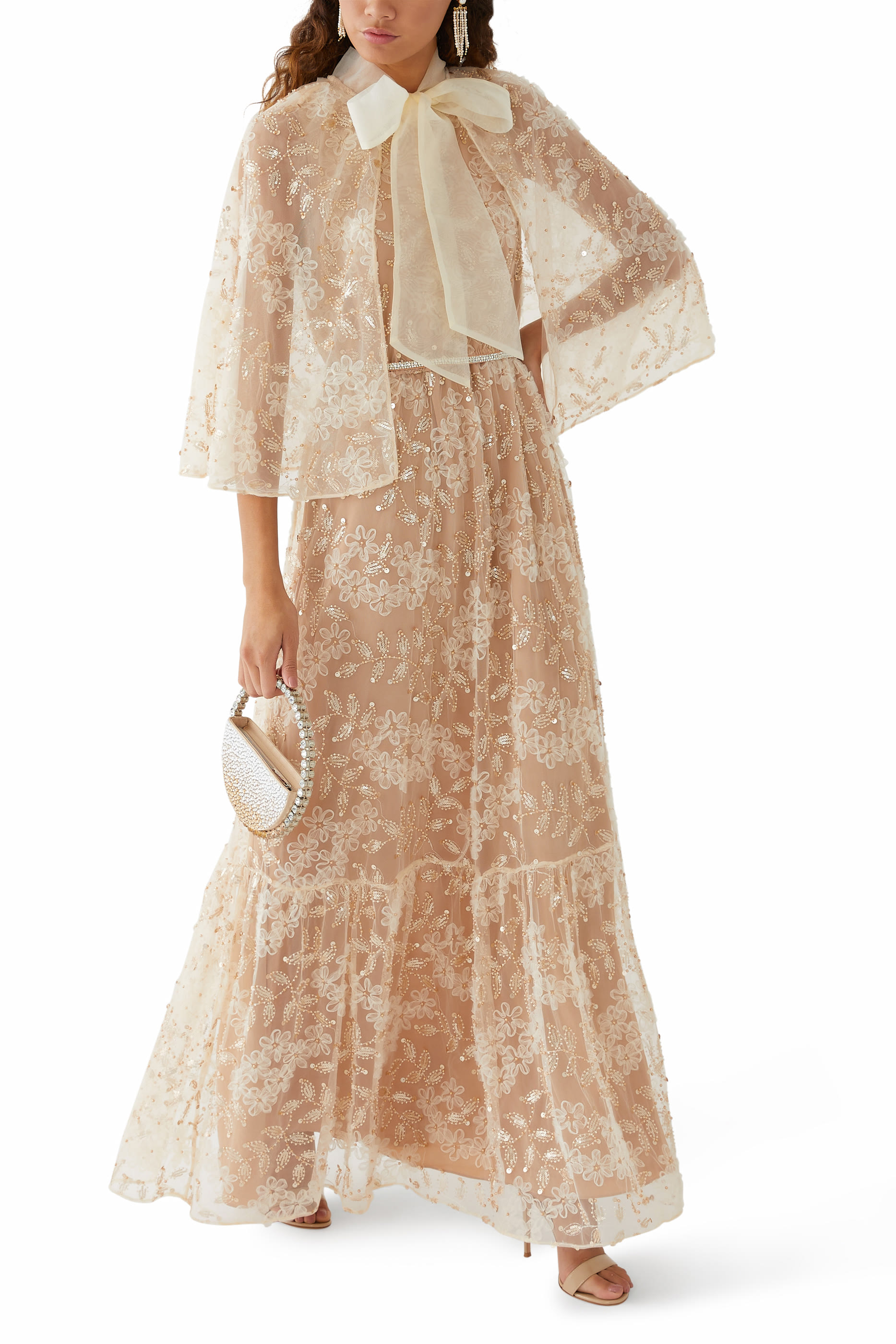 فستان طويل مرصع مع كاب