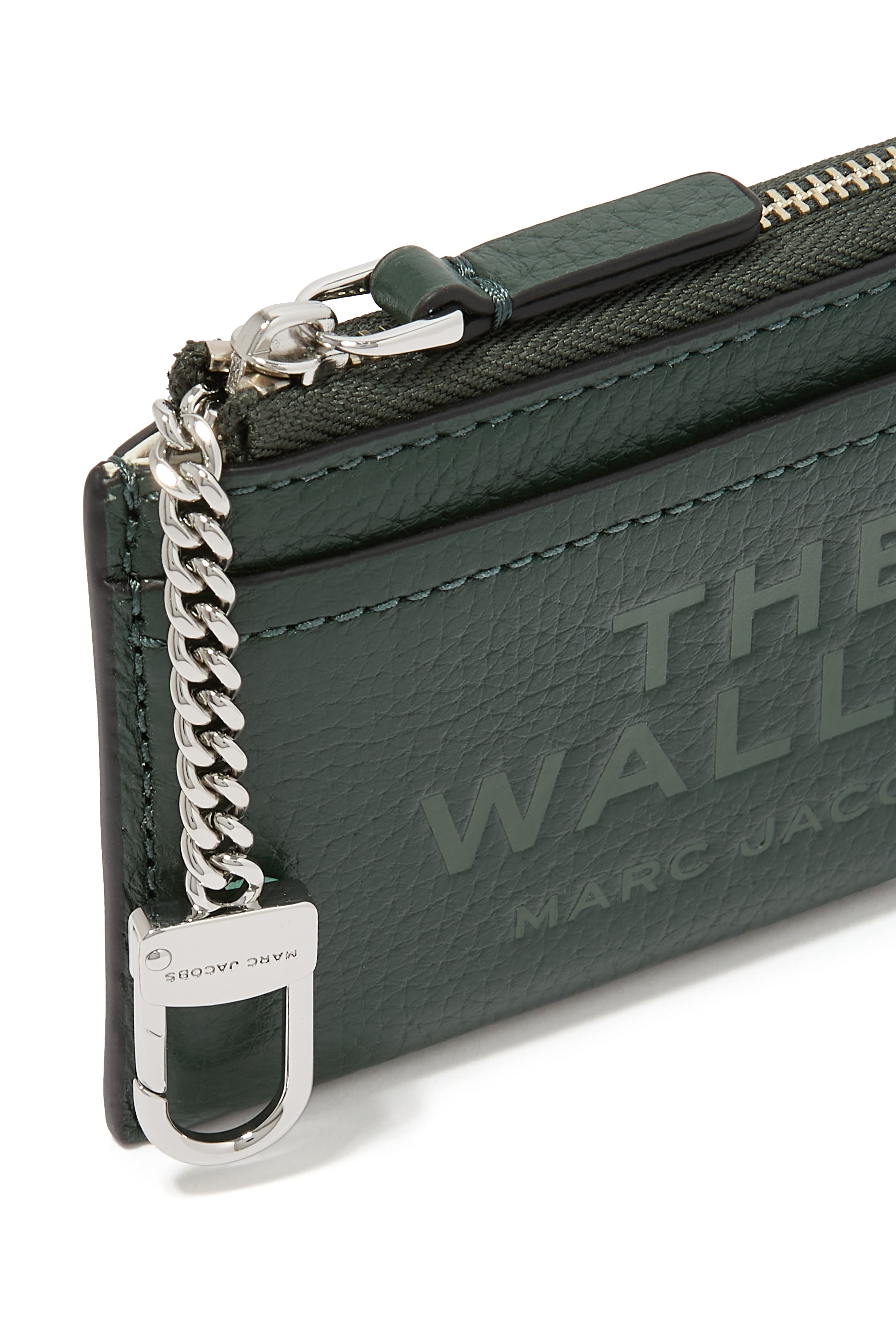 محفظة بسحّاب علوي جلد