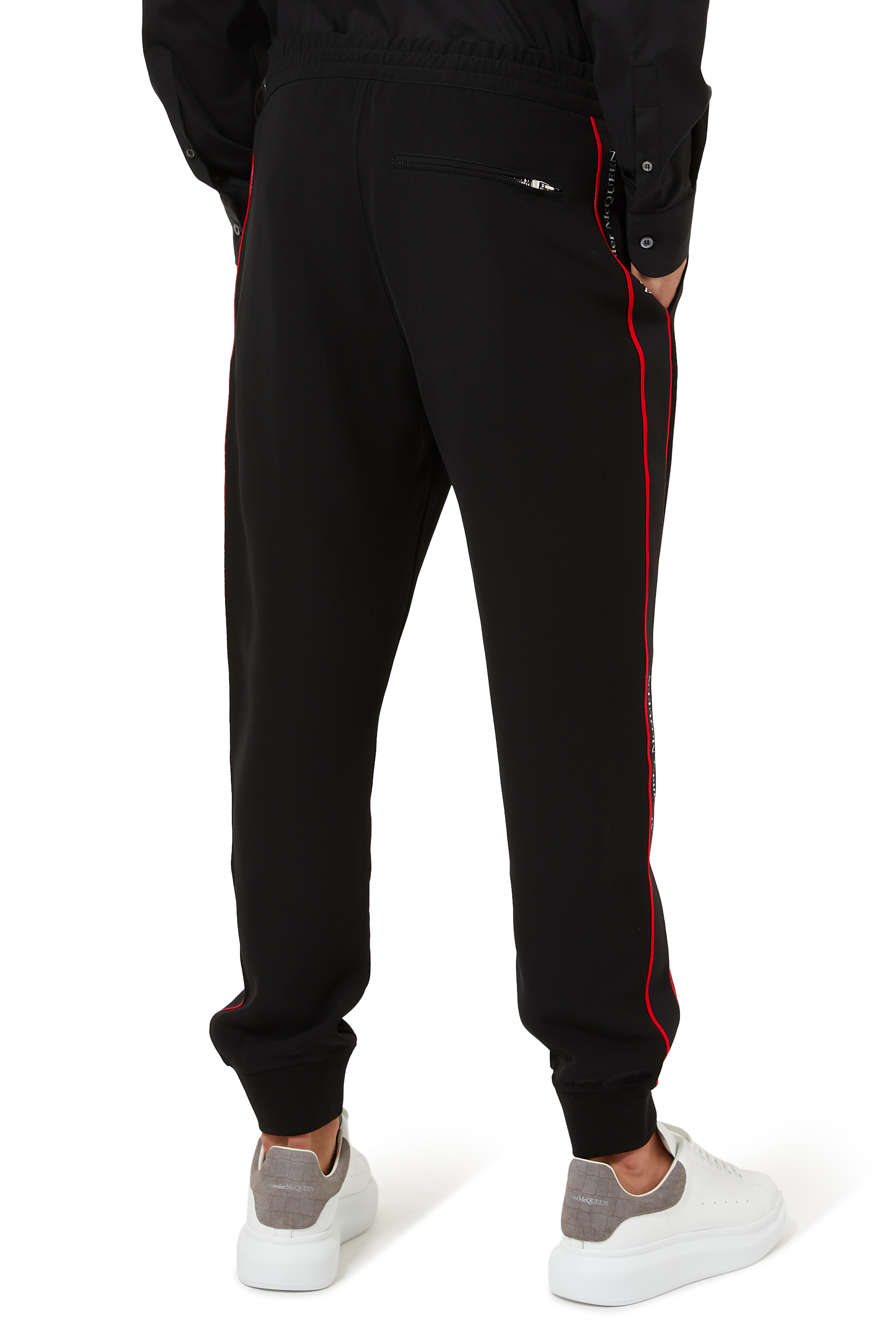 بنطال رياضي مزين بشريط شعار الماركة