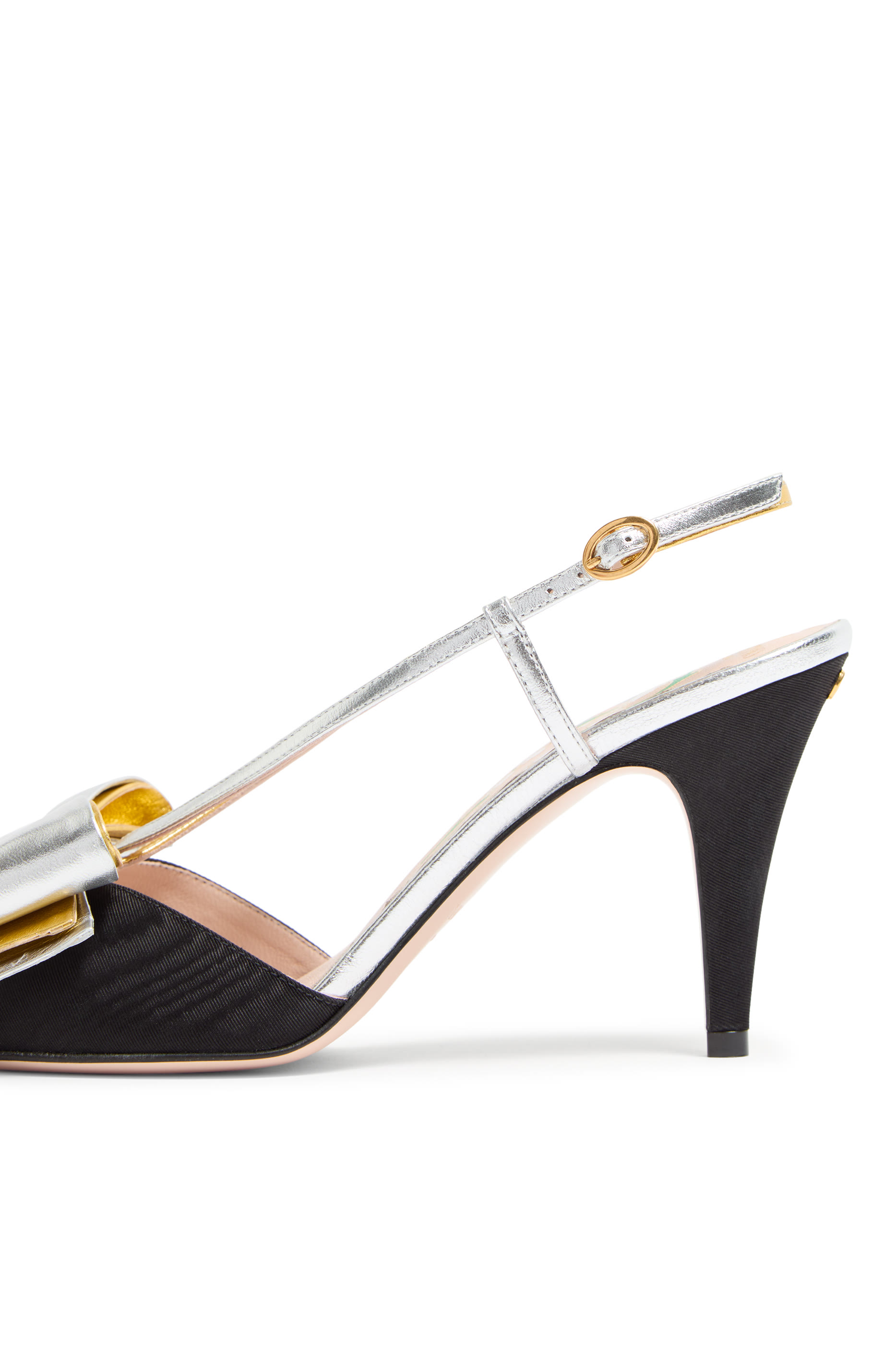 حذاء كلاسيكي بوو 85 بسير خلفي 