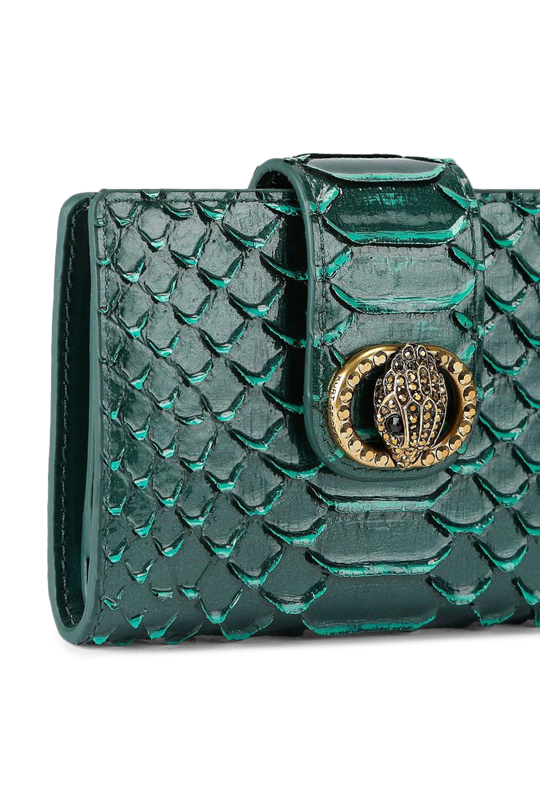 محفظة تشيلسيا بغطاء قلاب