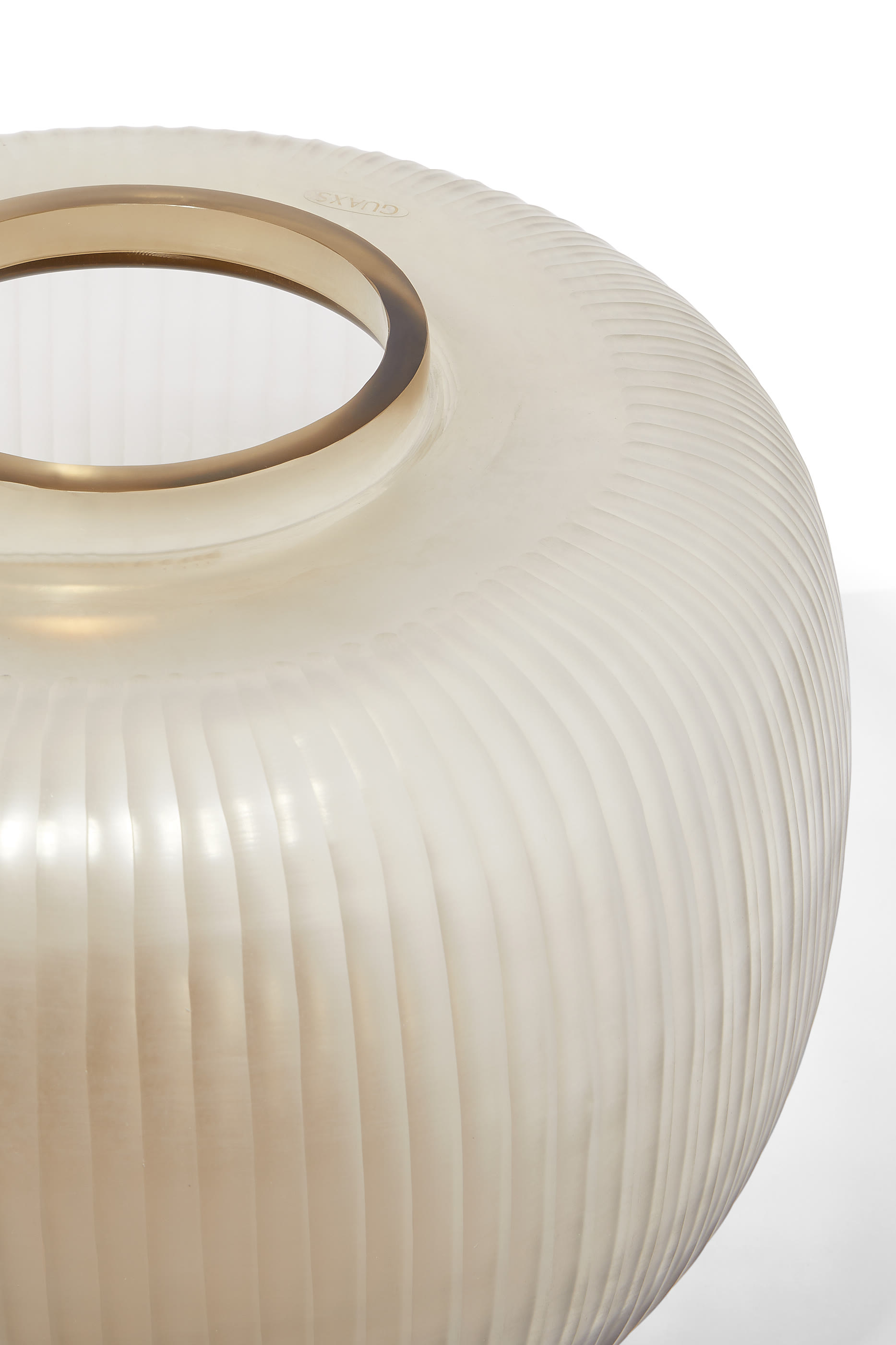 مزهرية بينارا مستديرة