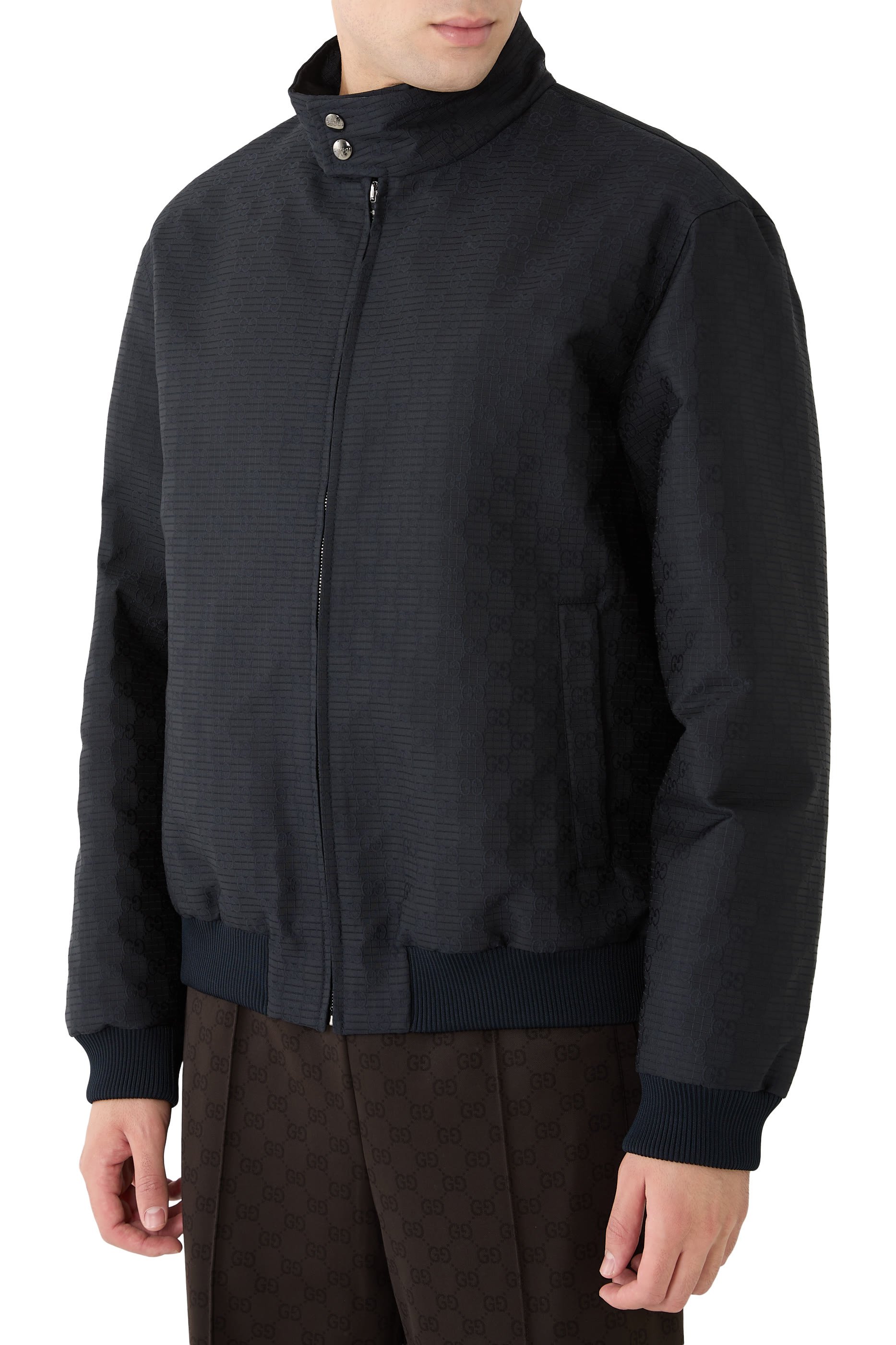 جاكيت ريبستوب بشعار الماركة وسحاب