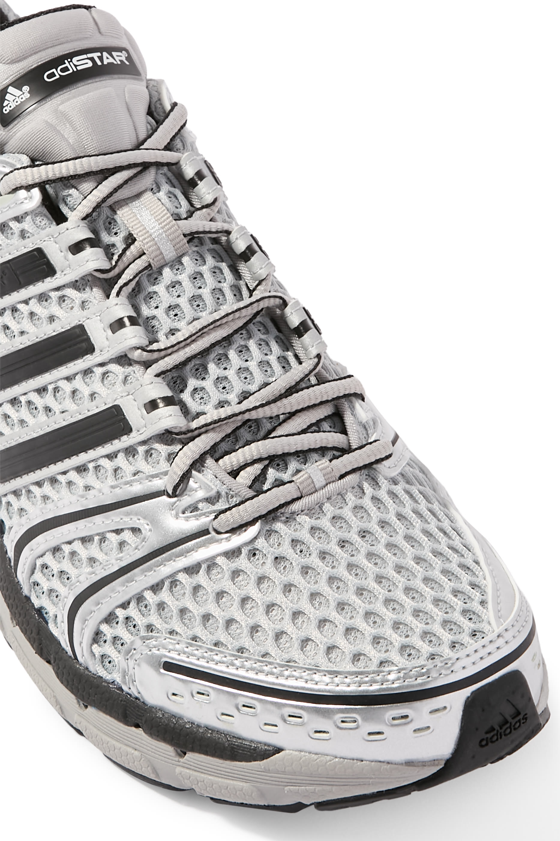 سنيكرز أديستار كونترول 5