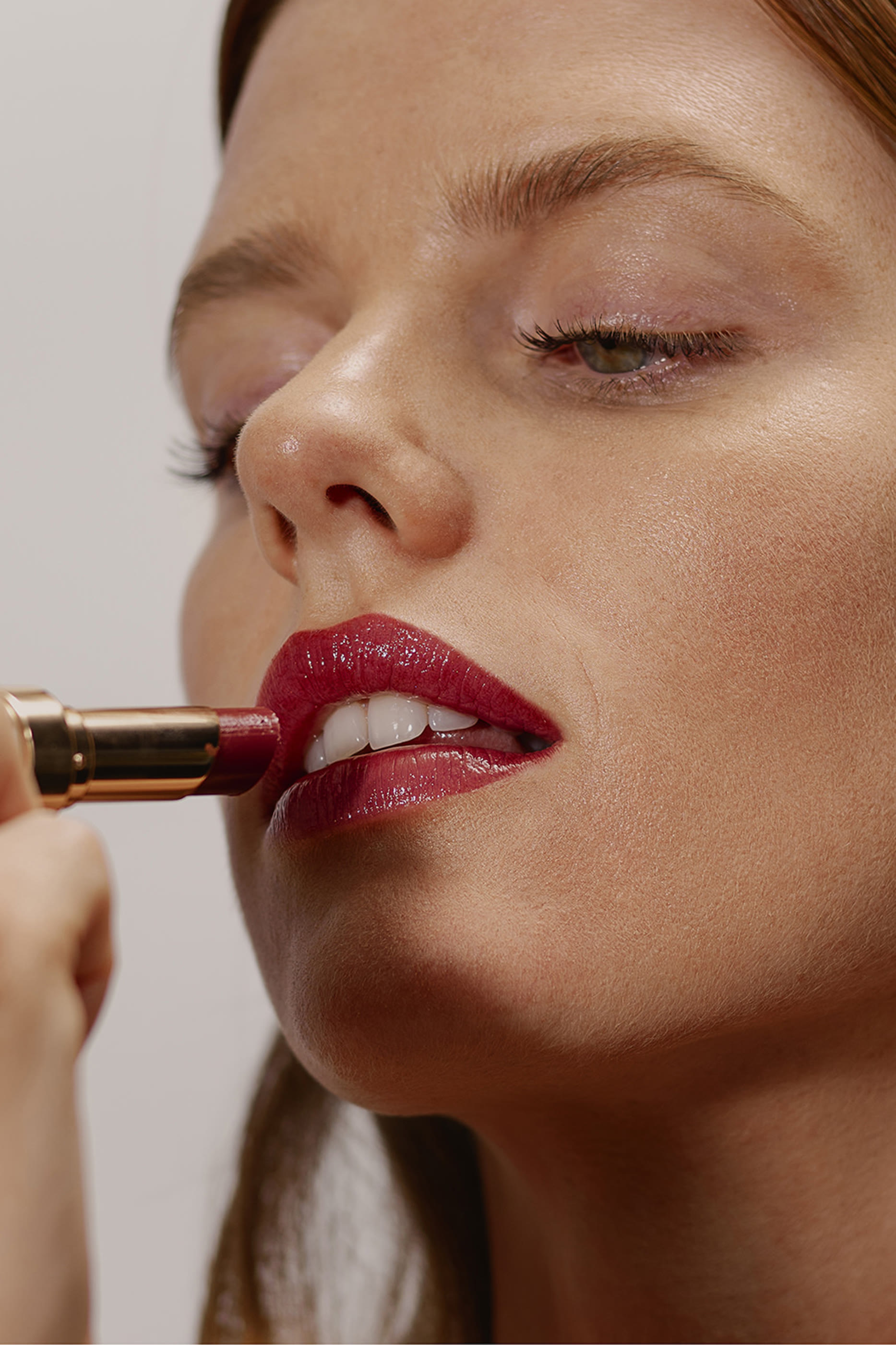 أحمر الشفاه فيتو روج شاين