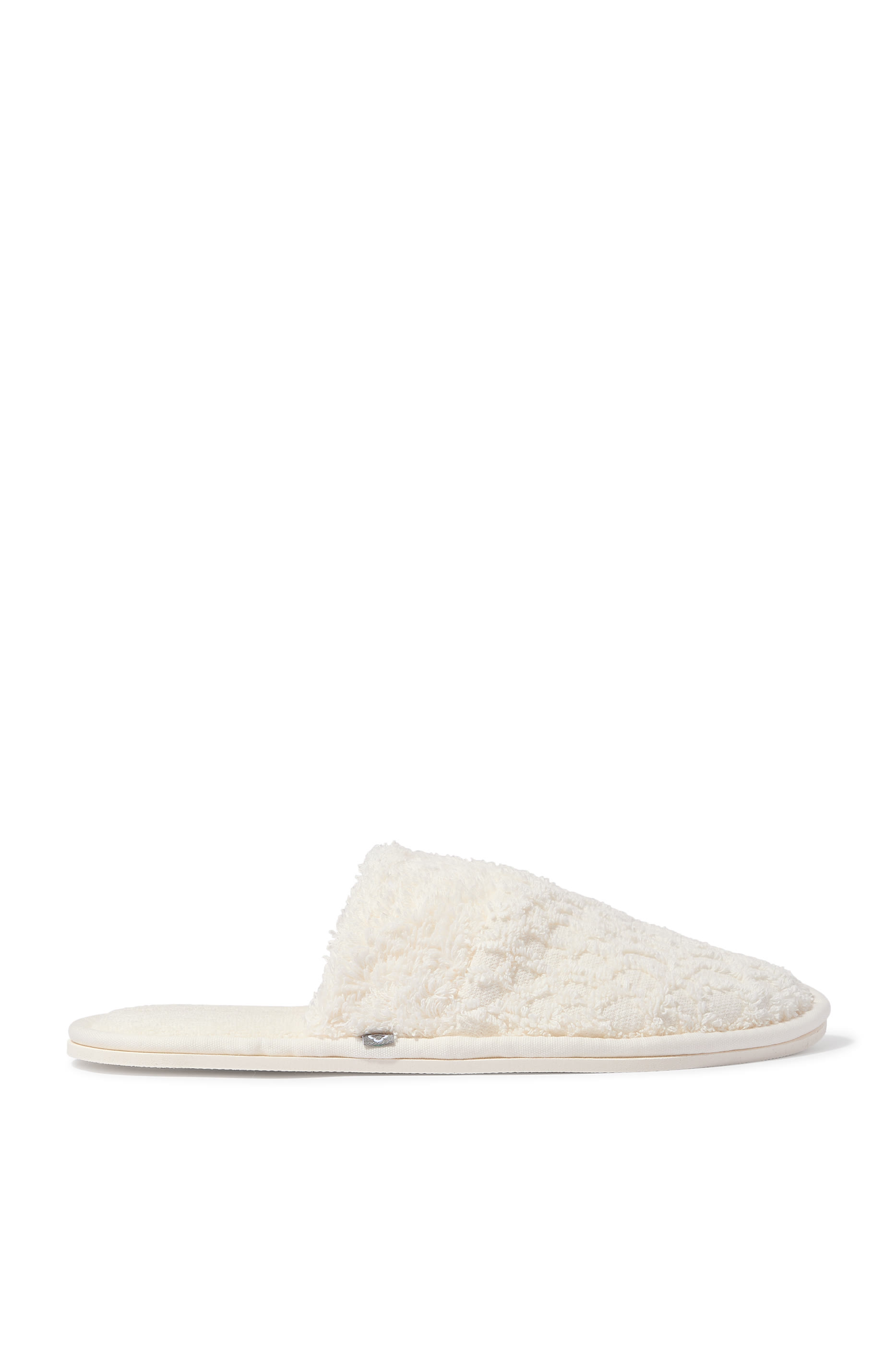 حذاء لودج سهل الإرتداء