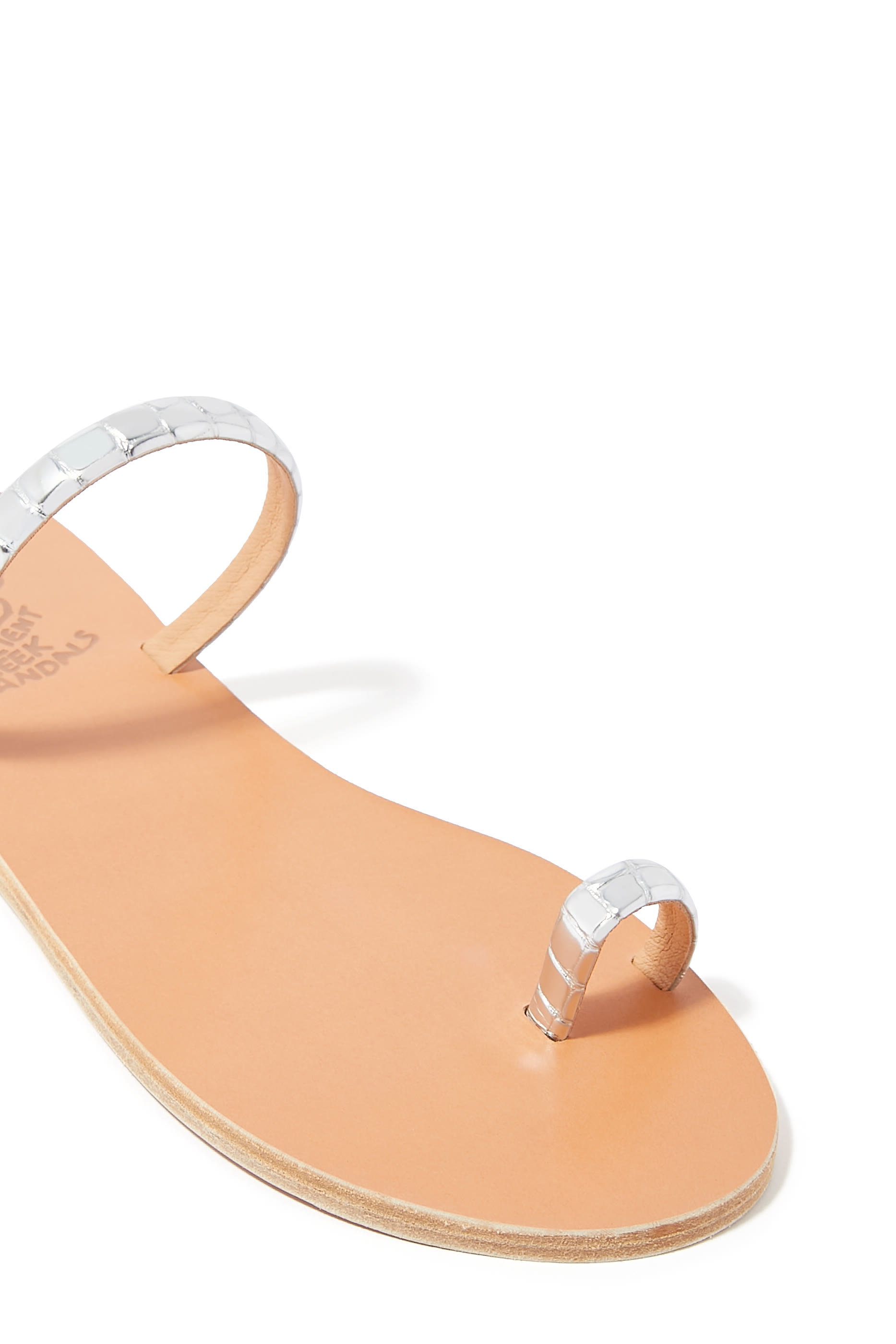 حذاء خفيف أوفيون بمقدمة بسير ونقشة جلد التمساح