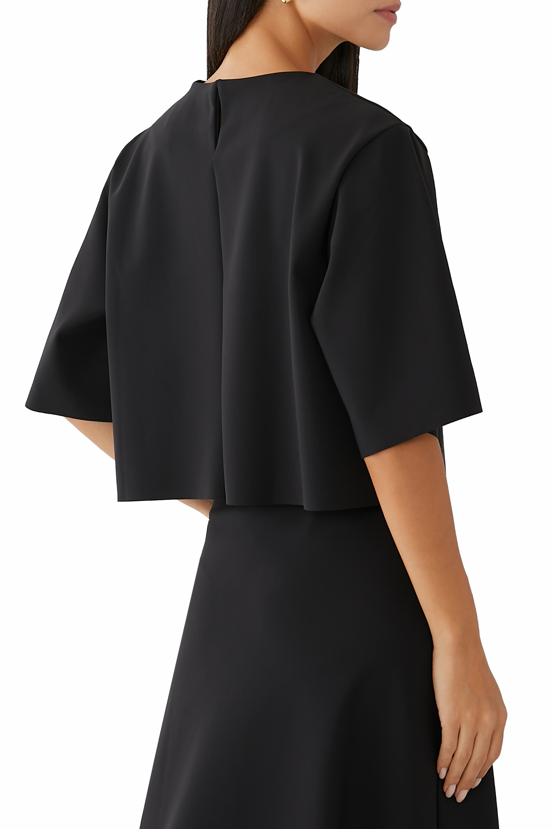 بلوزة قصيرة سكوبا