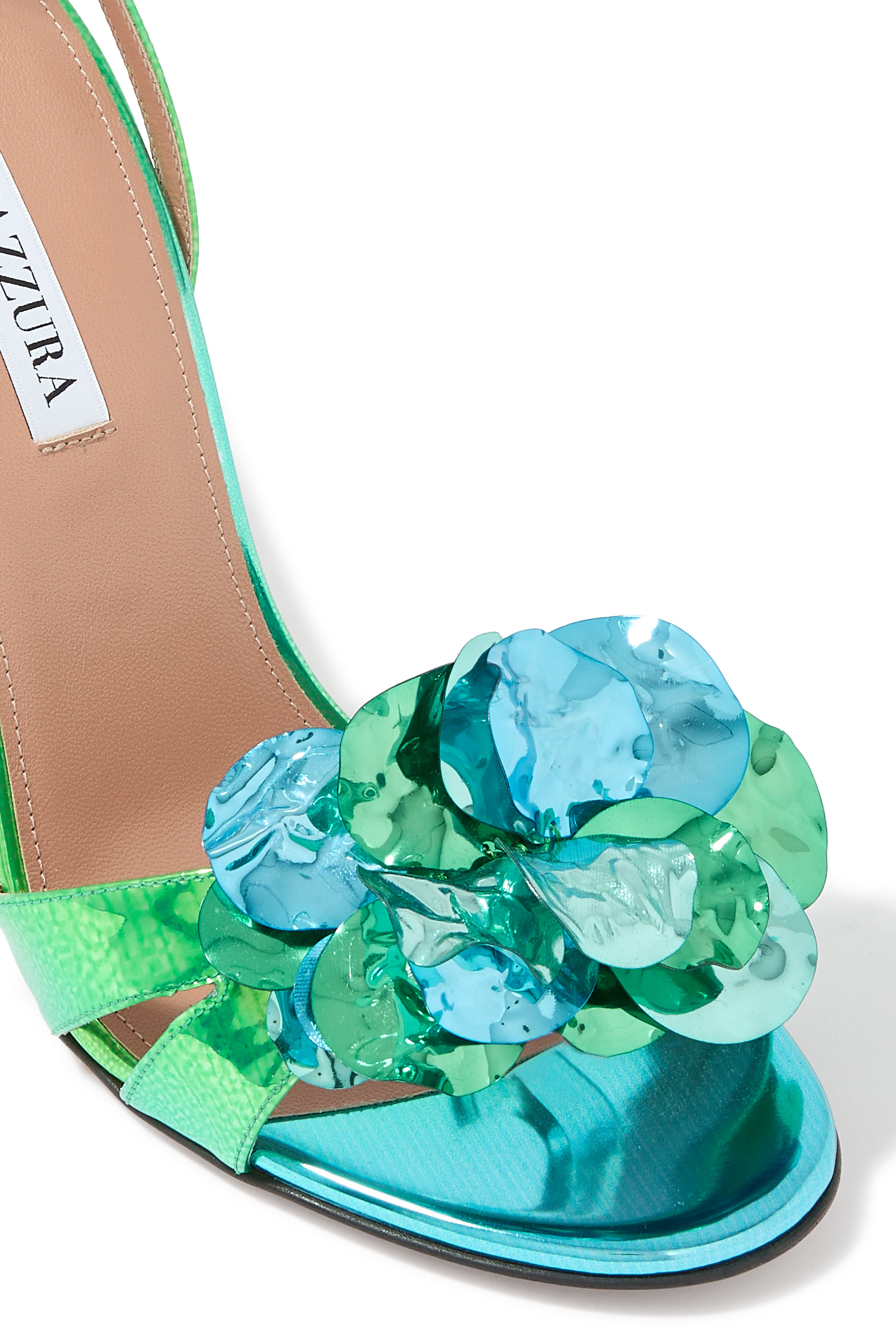 صندل سمر صن  105 بمقدمة مفتوحة