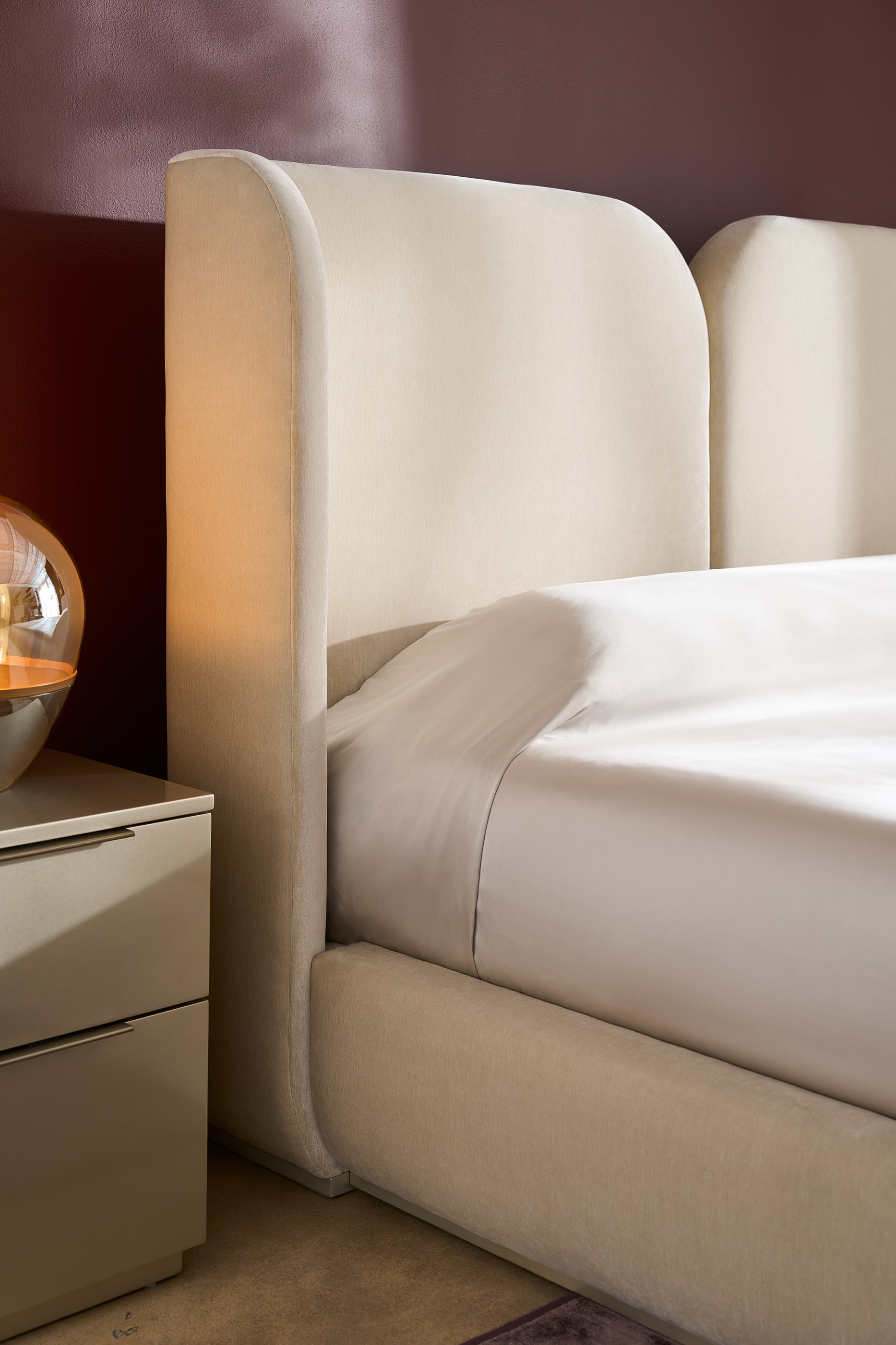 سرير أوبليك مقاس كينج