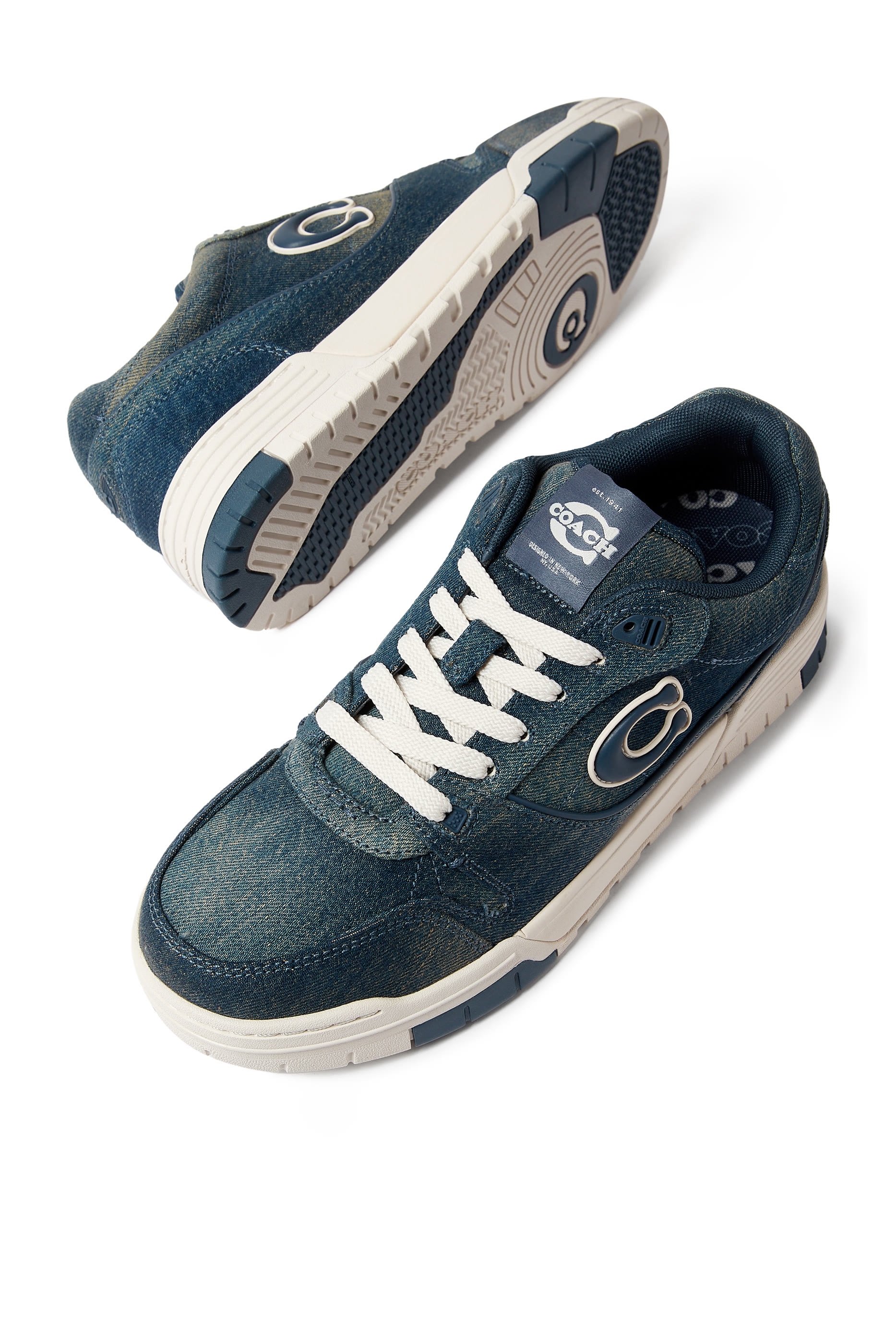 سنيكرز سوهو