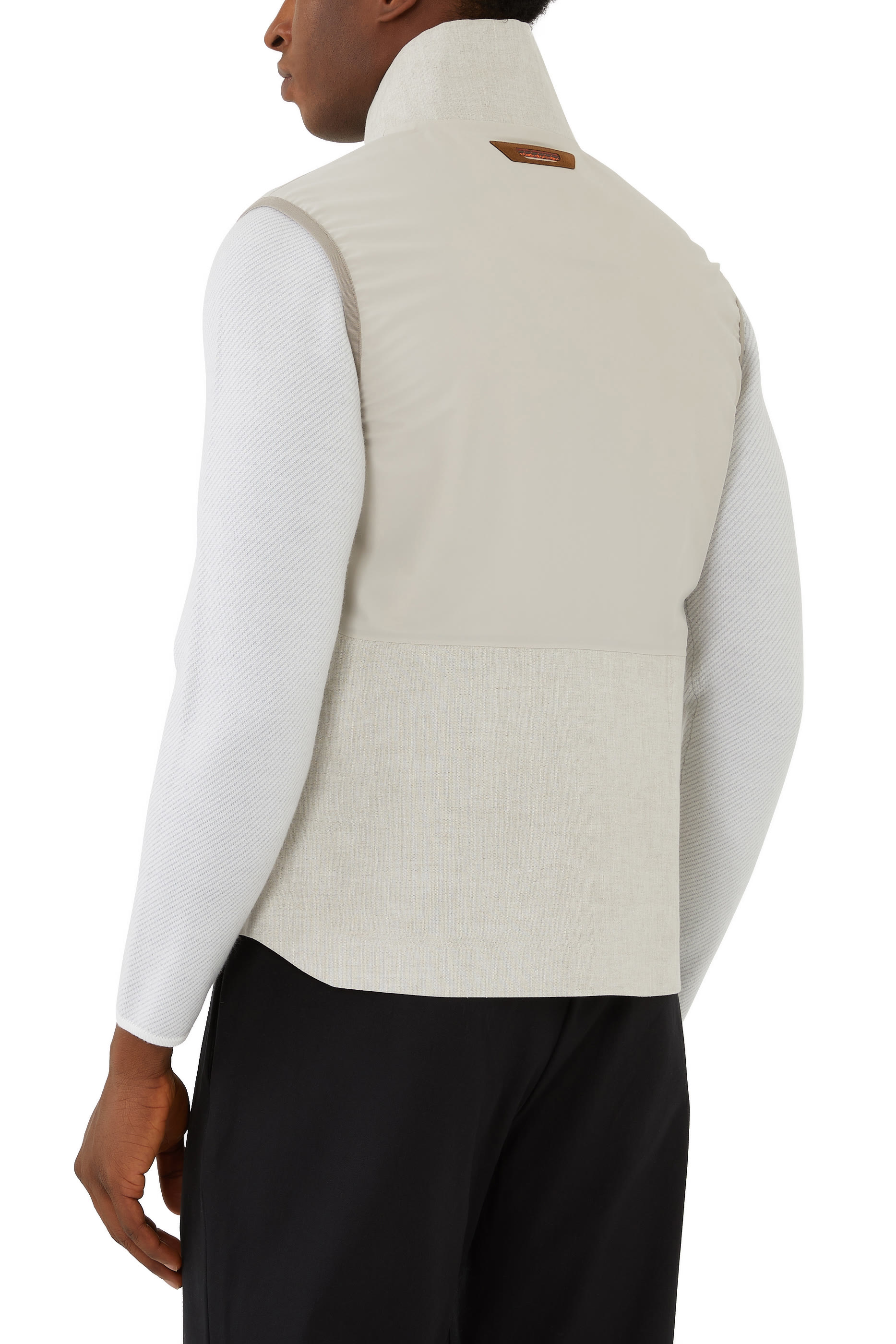 فيست في-8 بسحاب