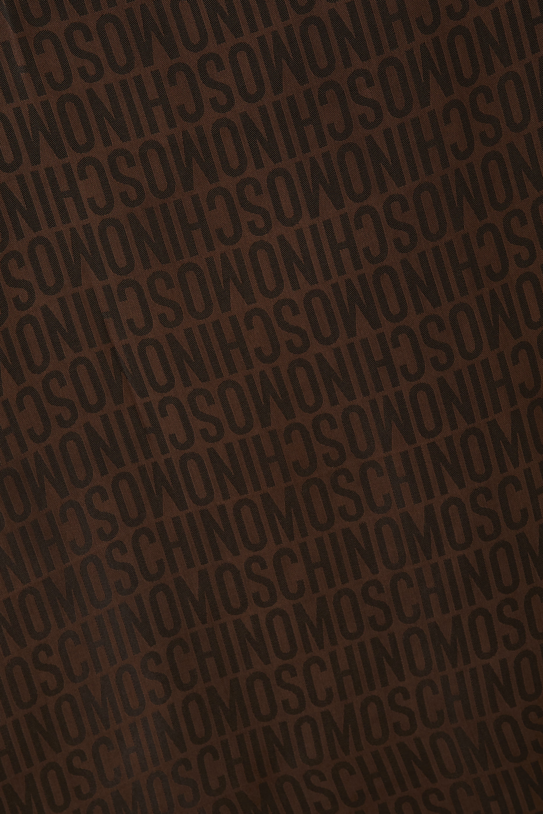 وشاح حرير بنقشة شعار الماركة جاكار