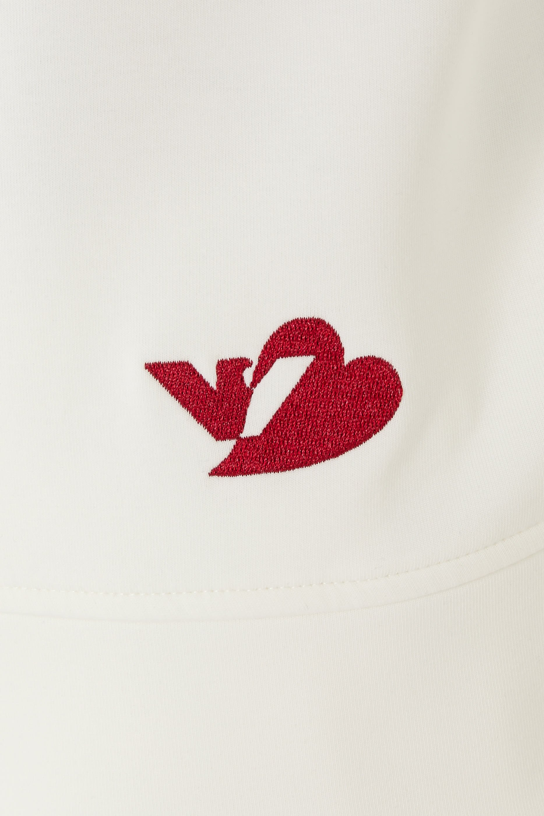 سويت شيرت بشعار النسر وقلب جيرسيه بحياكة مزدوجة