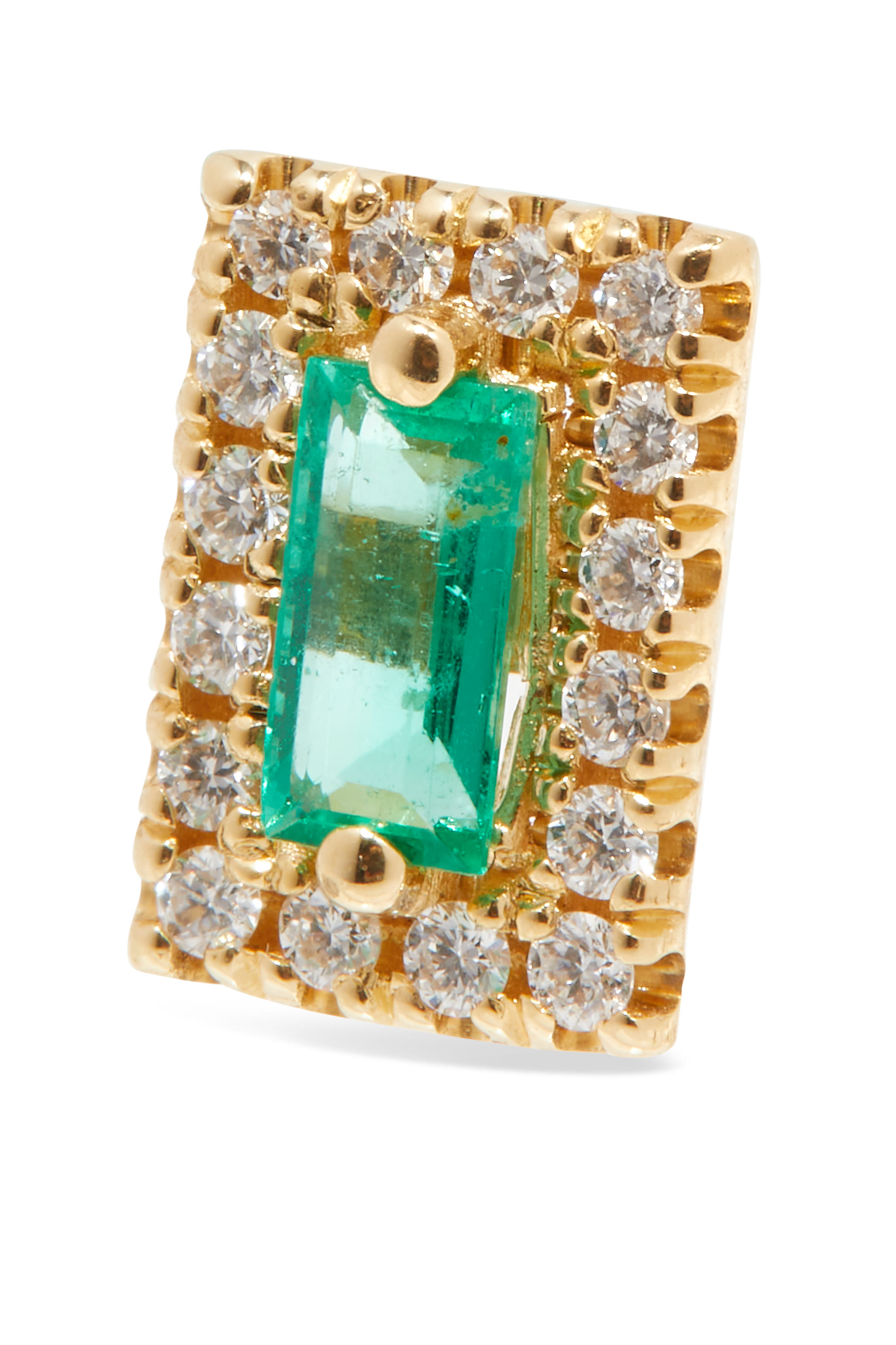 أقراط مرصعة بالزمرد والماس