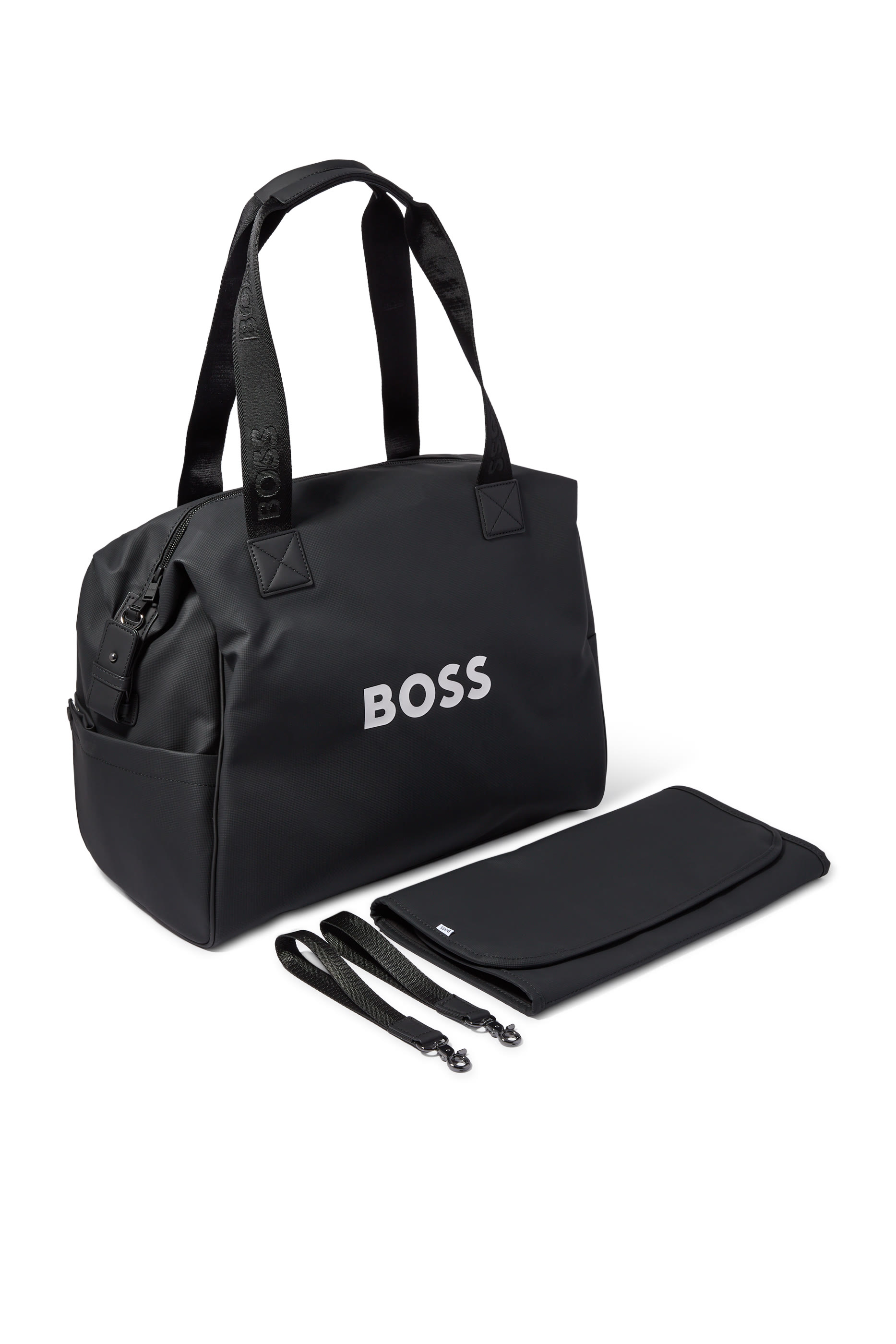 حقيبة مستلزمات أطفال بشعار الماركة