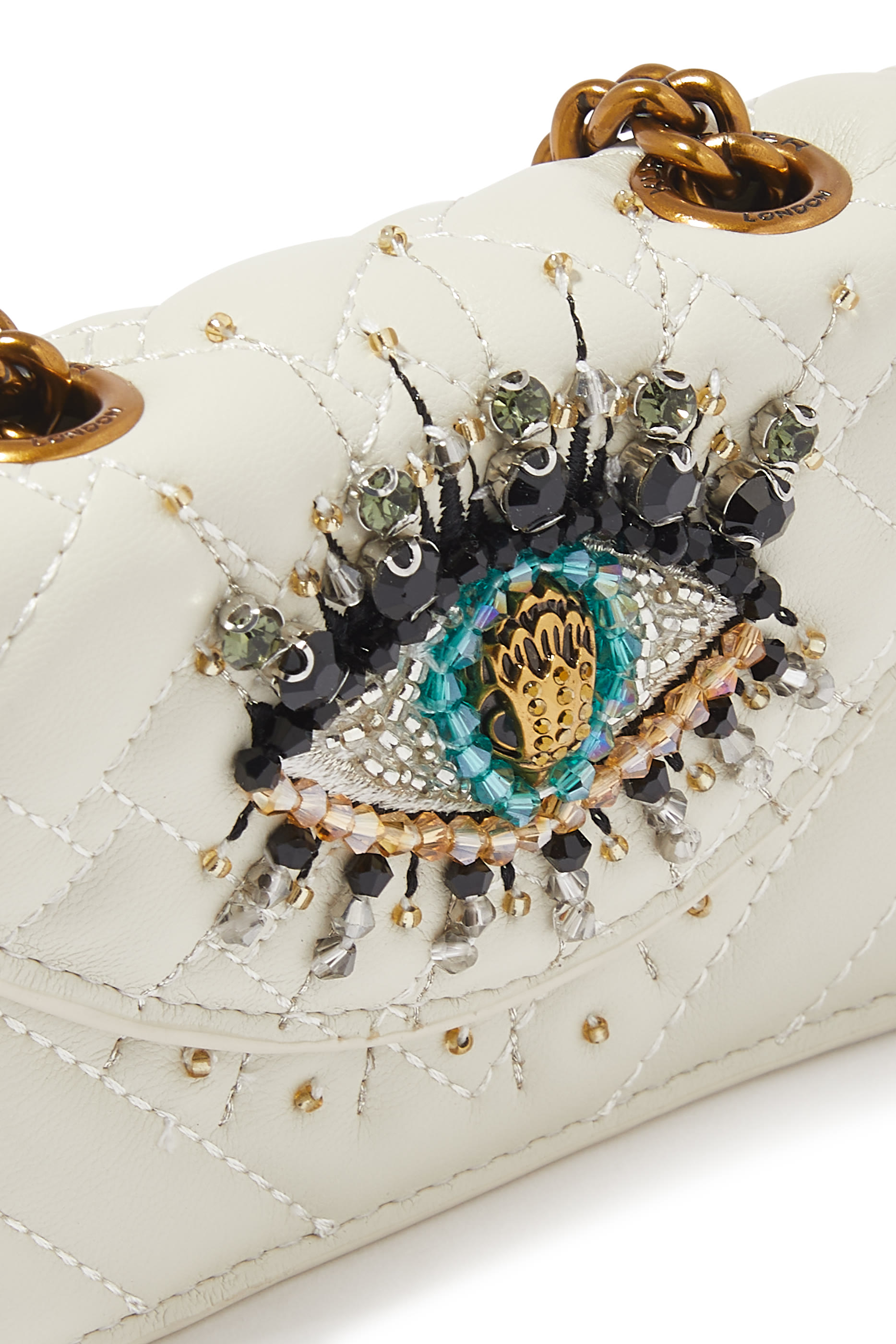 حقيبة كنسينغتون صغيرة مزينة بعين حسد