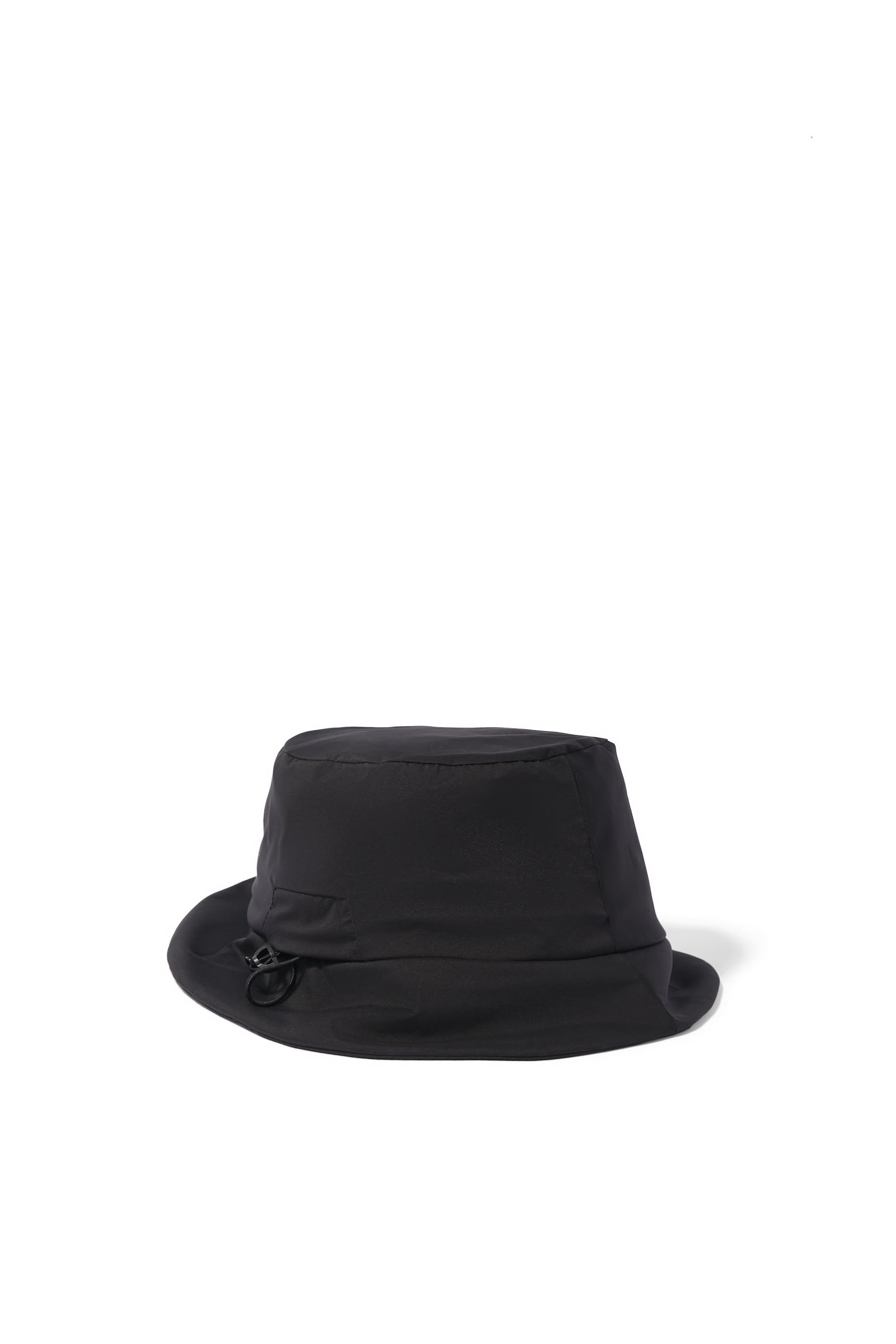 قبعة باكيت بشعار الماركة