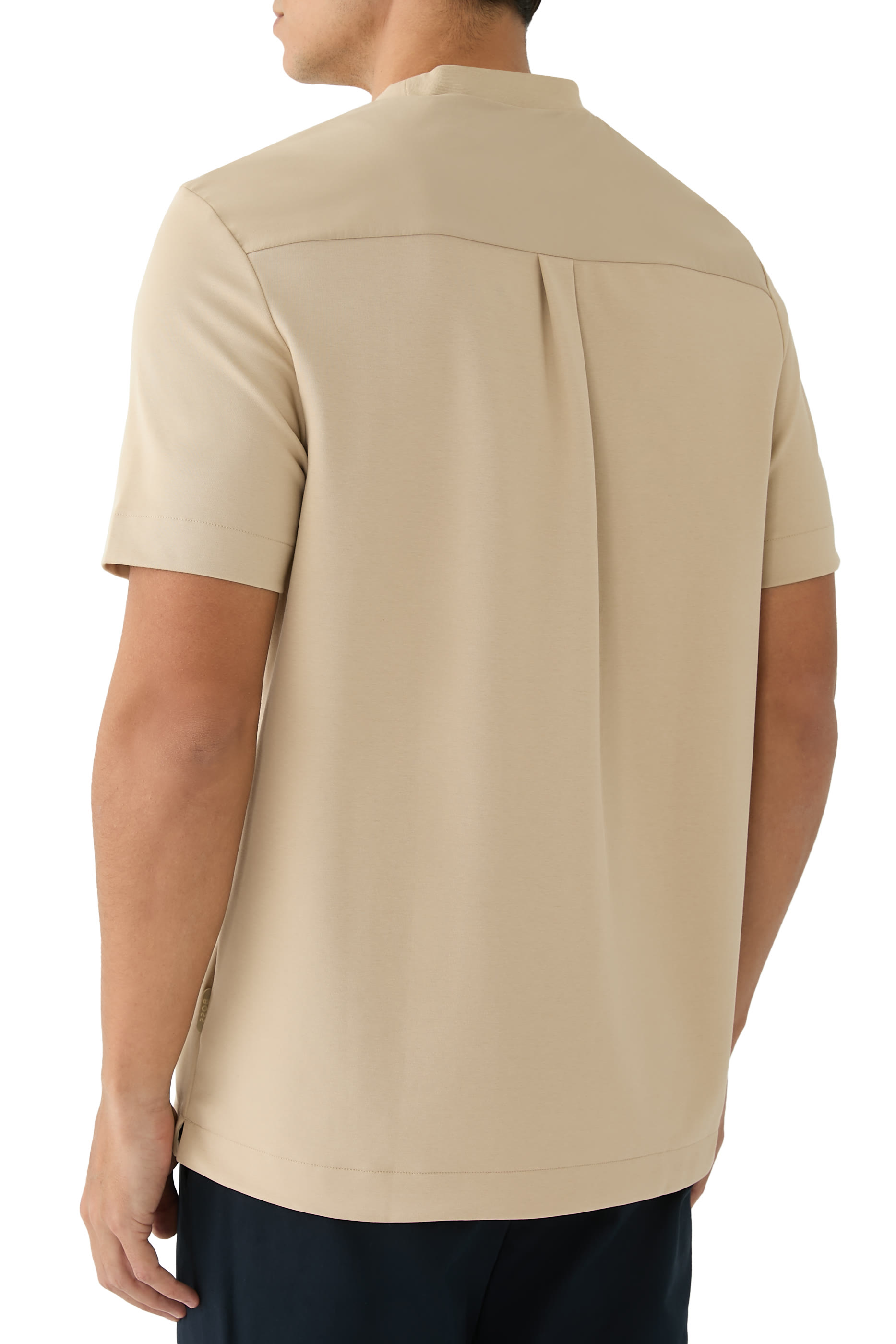 تيشيرت بحواف بلون مماثل