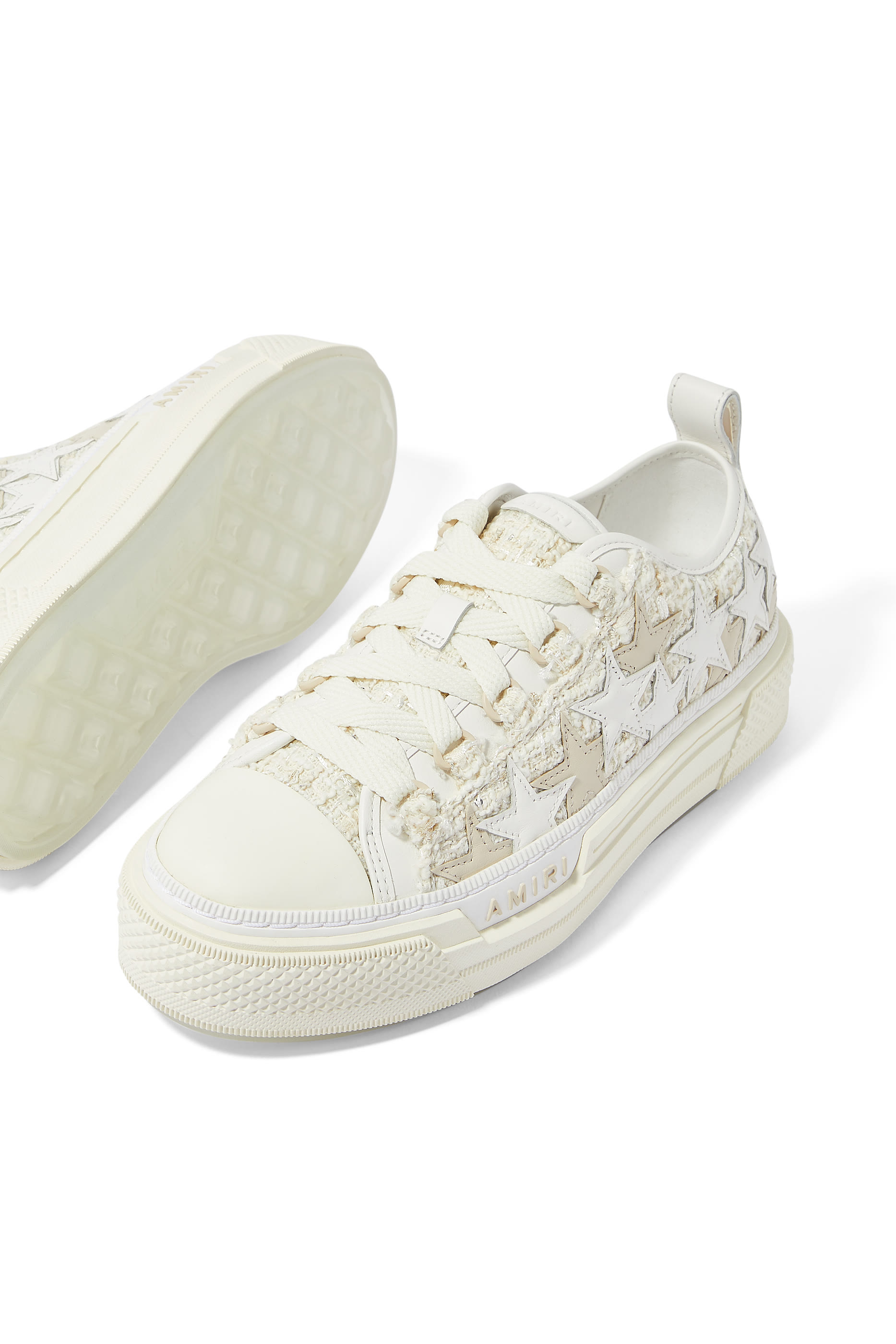 سنيكرز كورت بكاحل منخفض ونجوم بوكليه