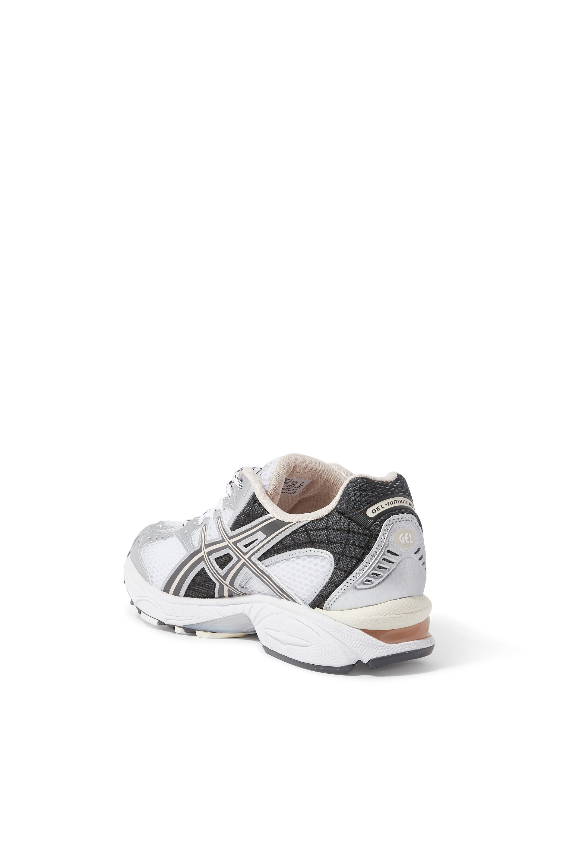 سنيكرز جل-نيمبوس 10.1 للجري