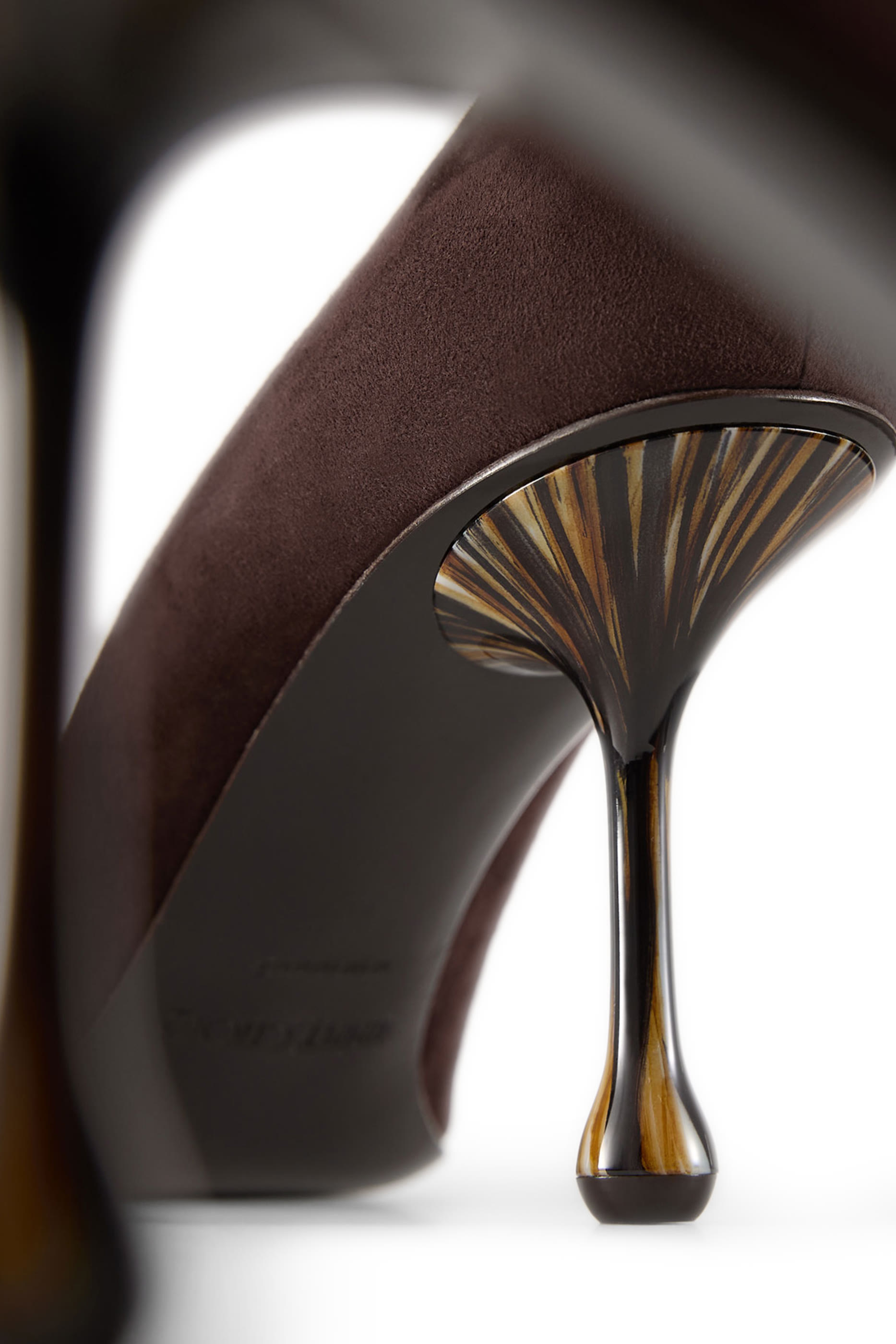 حذاء كلاسيكي إيكسيا 80 شمواه