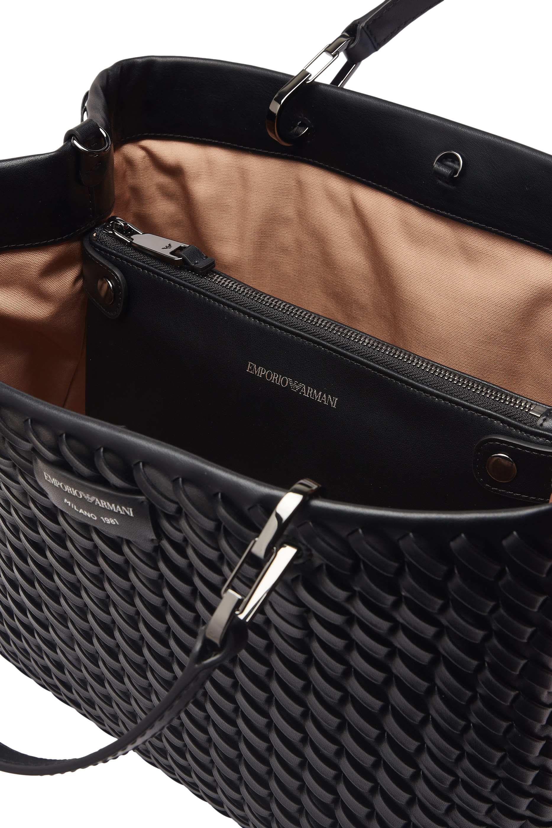 حقيبة يد بشعار الماركة بتصميم متشابك