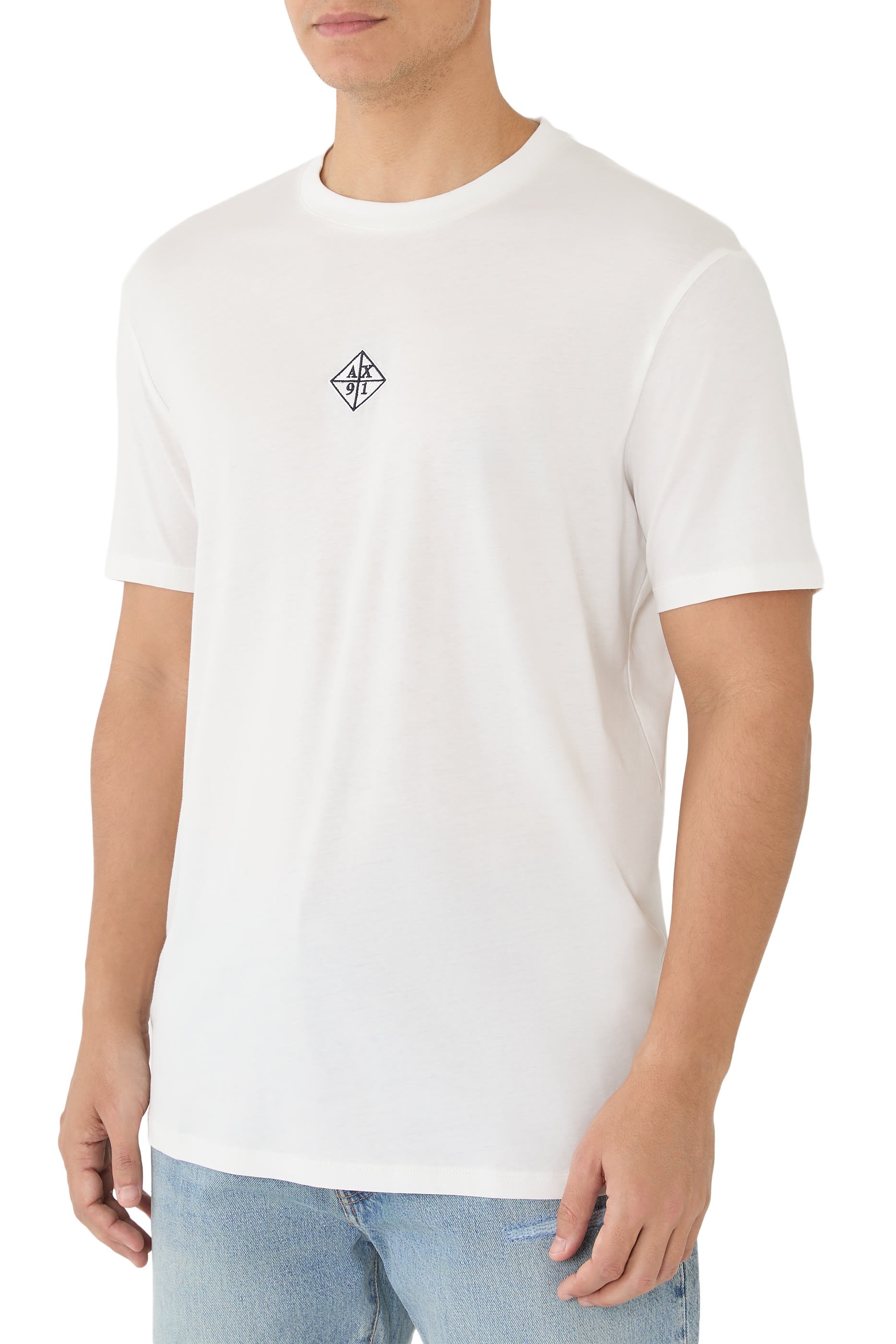 تيشيرت بشعار الماركة