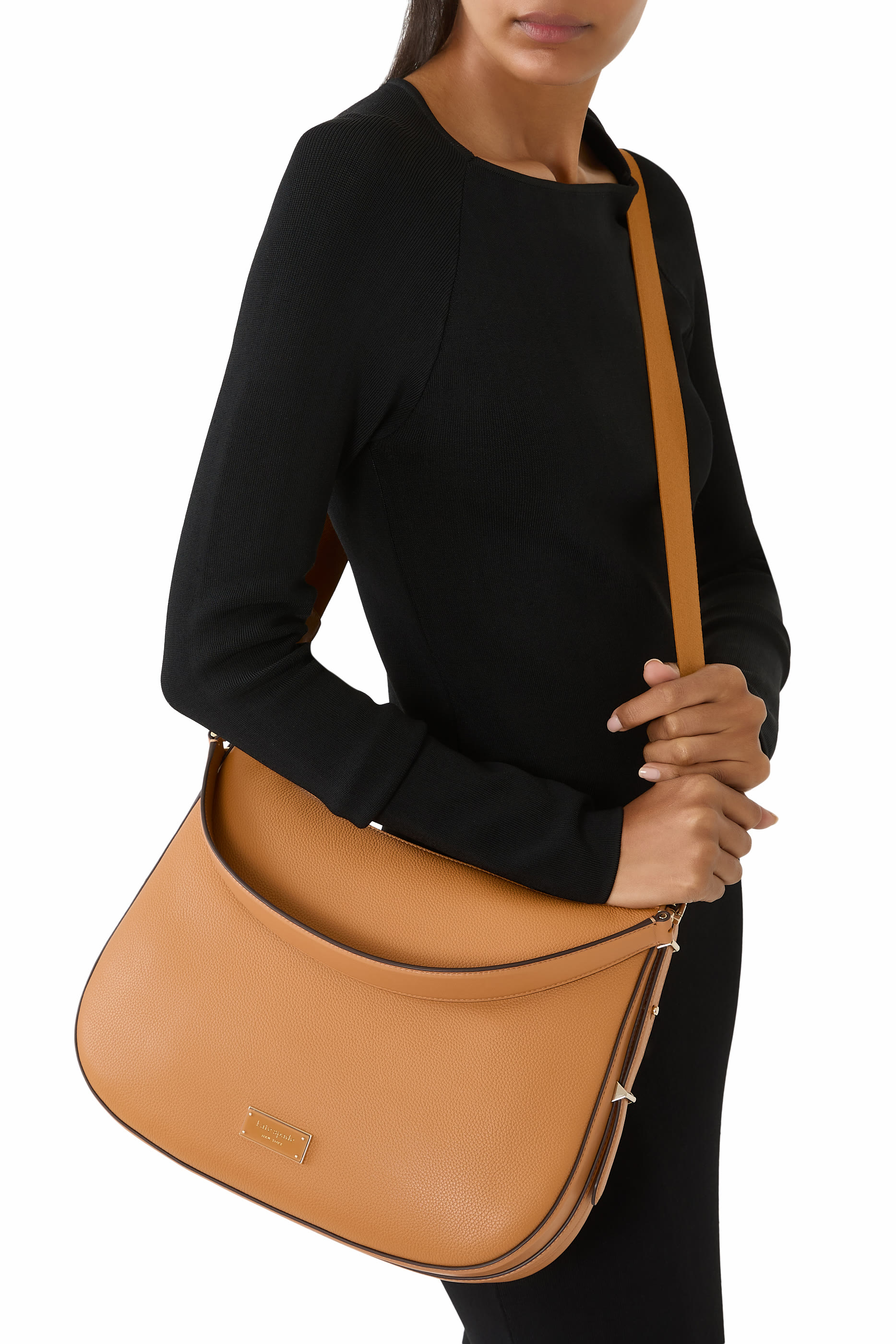 حقيبة هوبو ليف كبيرة