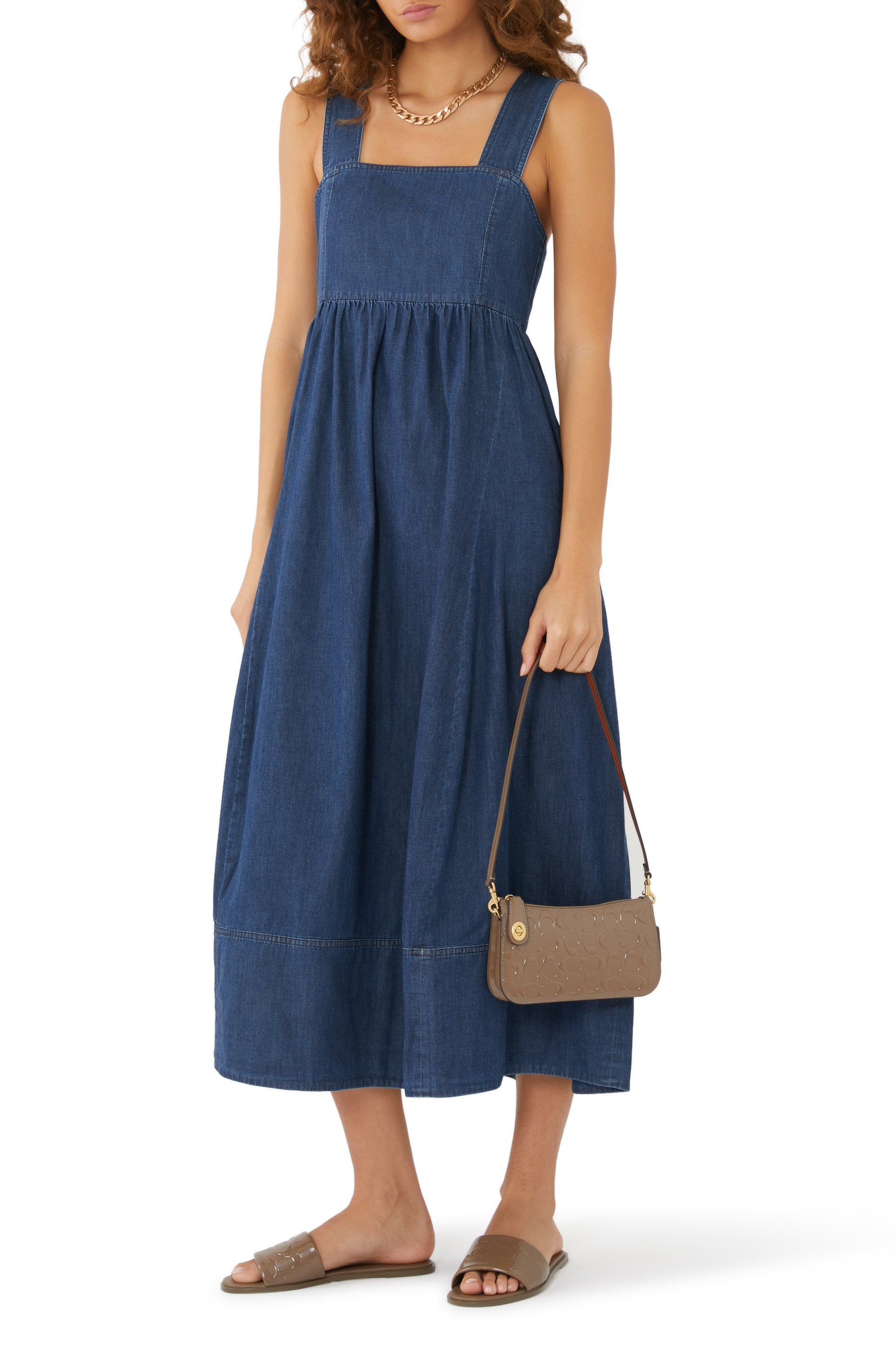 حقيبة كتف بين جلد بنقشة شعار الماركة