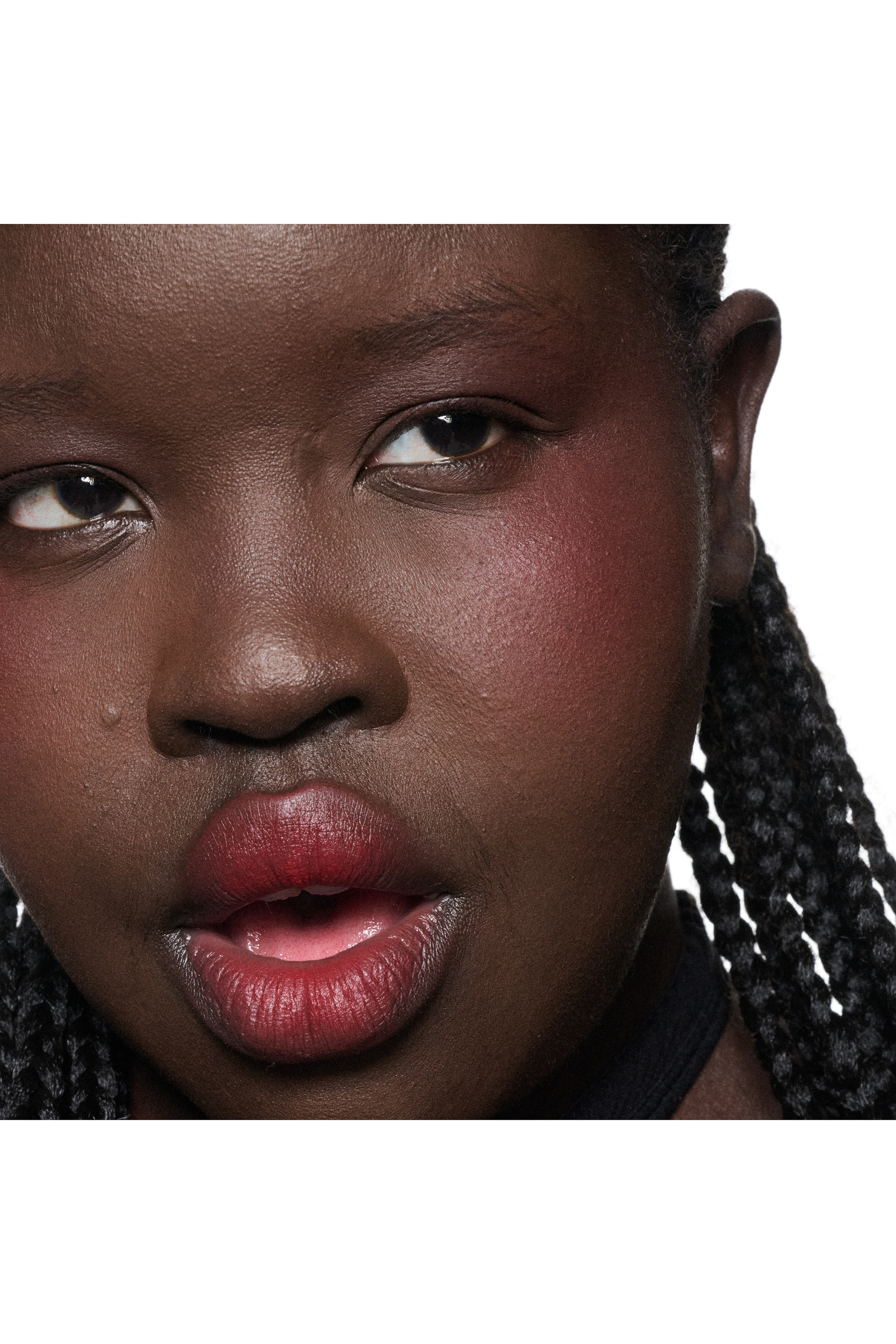 موس باودر كيس للشفاه والخدود